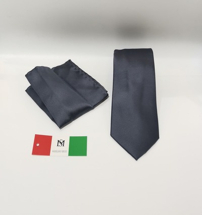 Wholesaler Massiliano Sergio - 8cm Tie with a Massiliano Sergio Pocket Square Wholesaler Massiliano Sergio - 8cm Tie with a Massiliano Sergio Pocket Square
