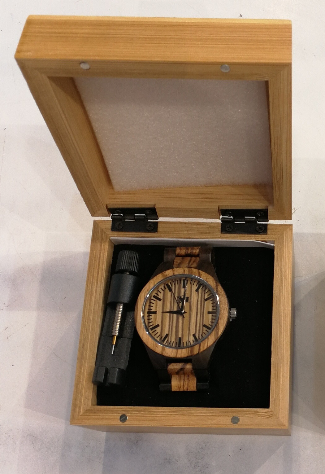 Wholesaler Massiliano Sergio - wooden watch box