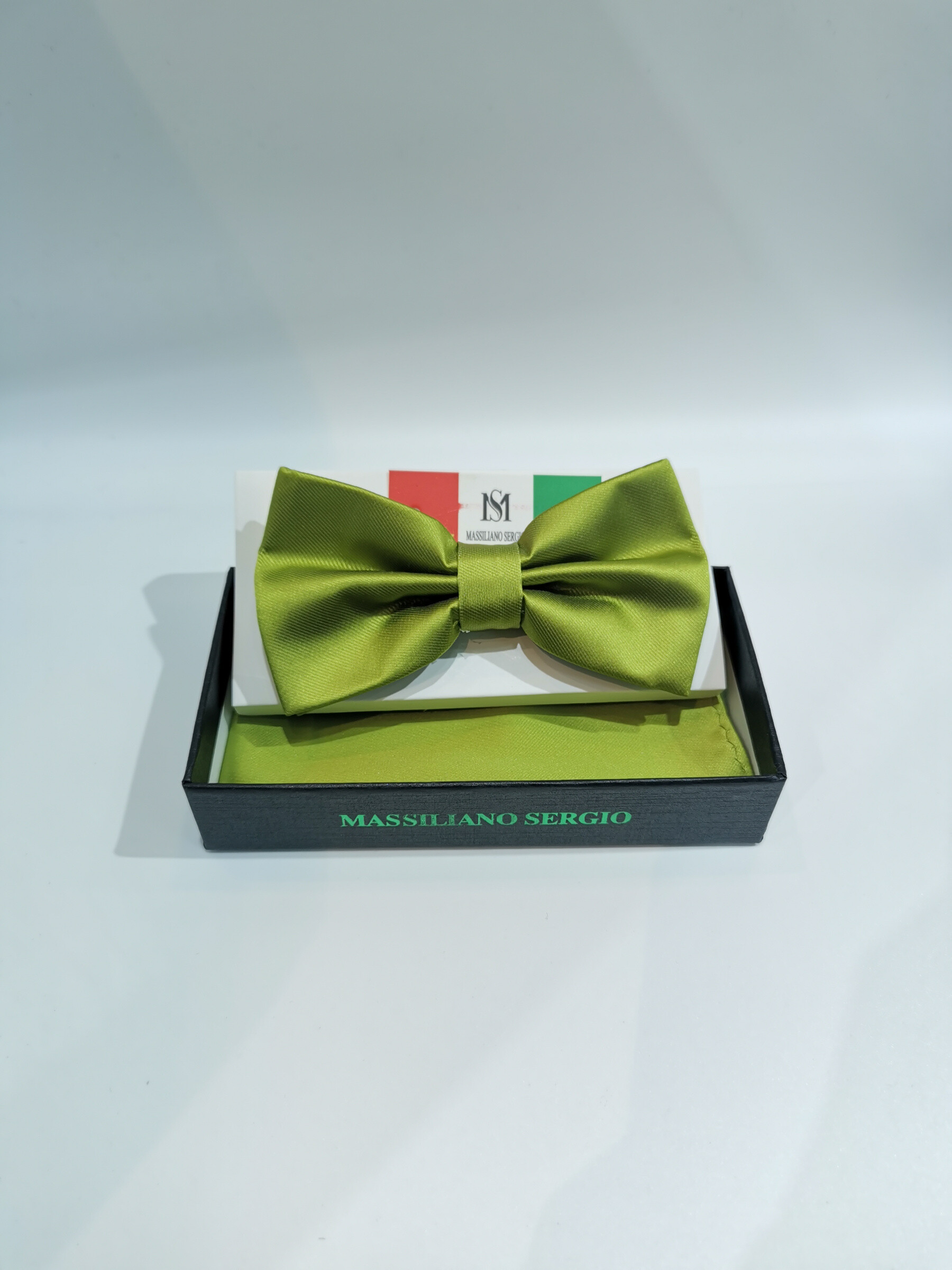 Grossiste Massiliano Sergio - Noeud papillon uni