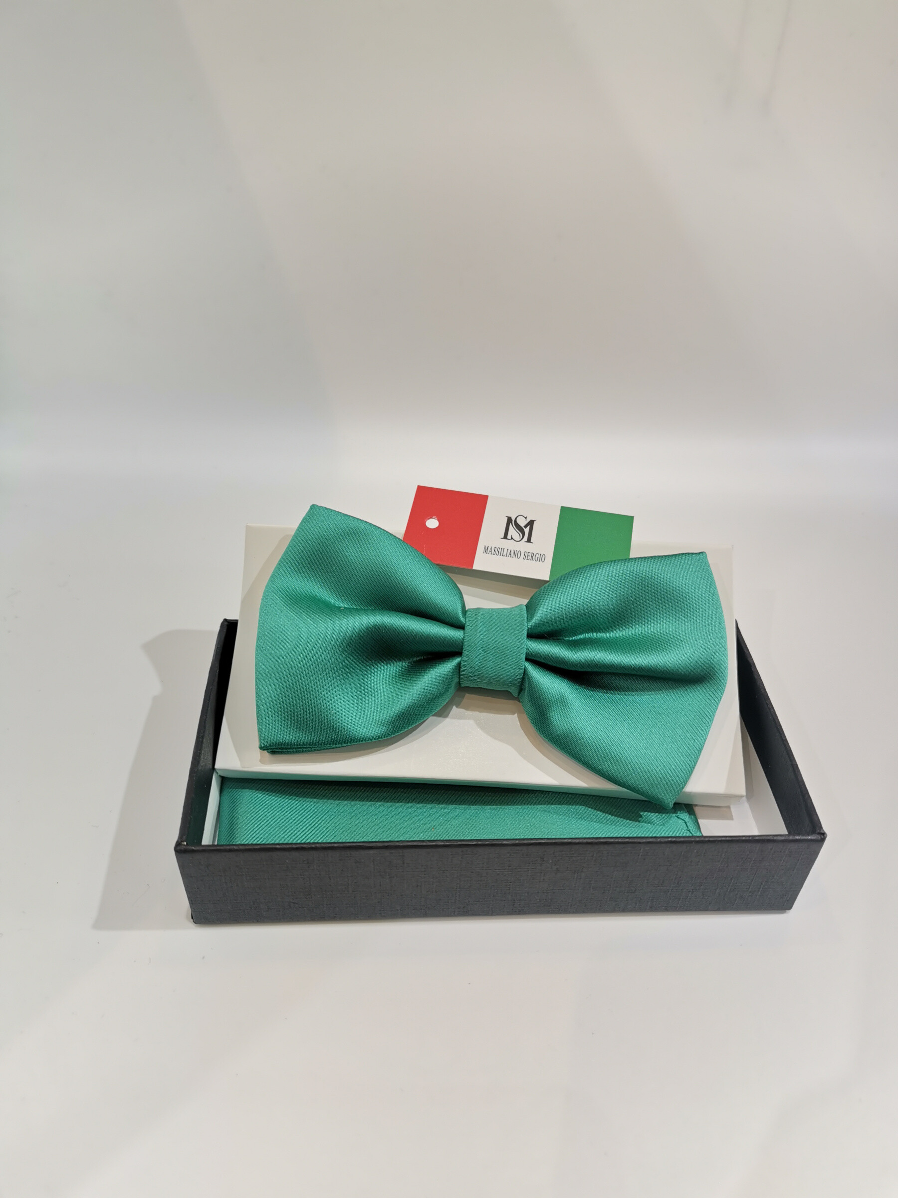 Grossiste Massiliano Sergio - Noeud papillon uni