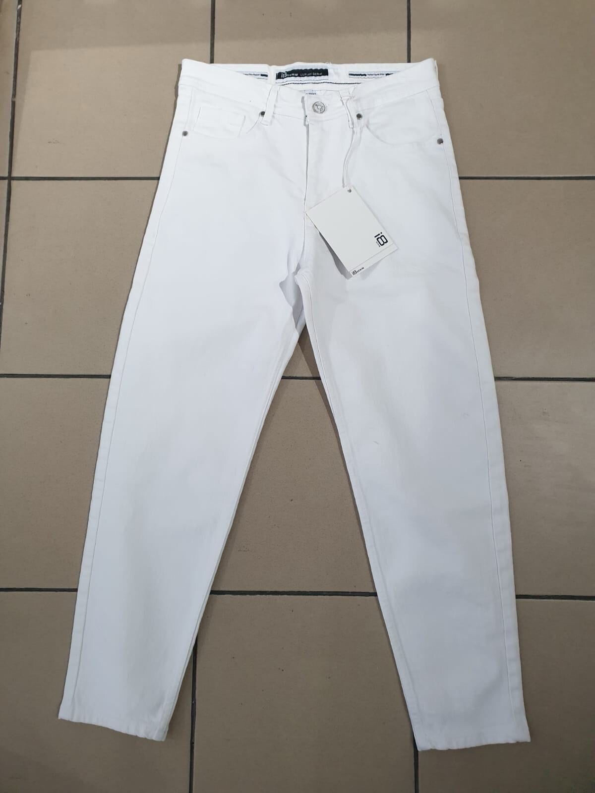 Wholesaler MAX 8 - Jeans Max 8