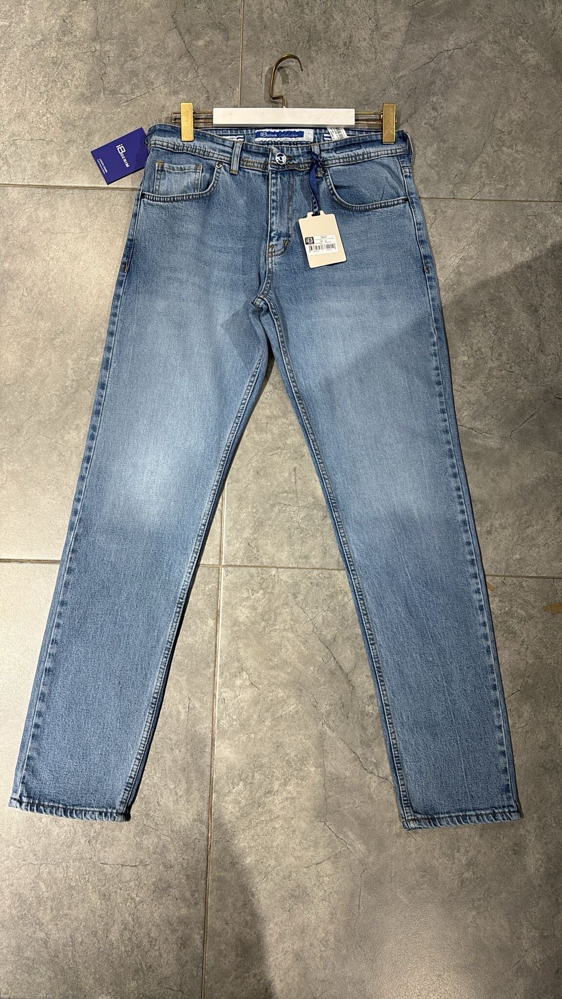 Wholesaler MAX 8 - Jeans Max 8