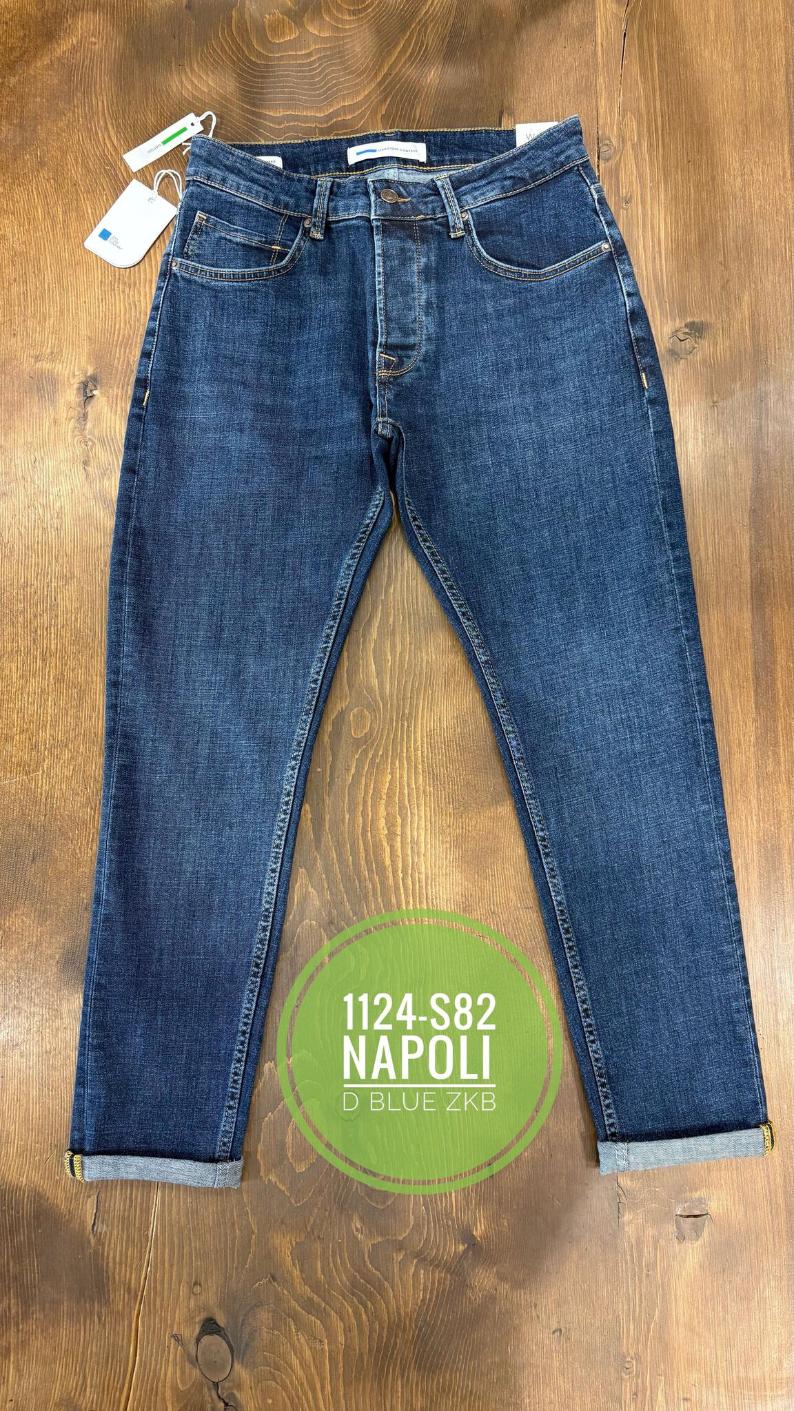 Grossiste MAX 8 - JEANS MAX 8