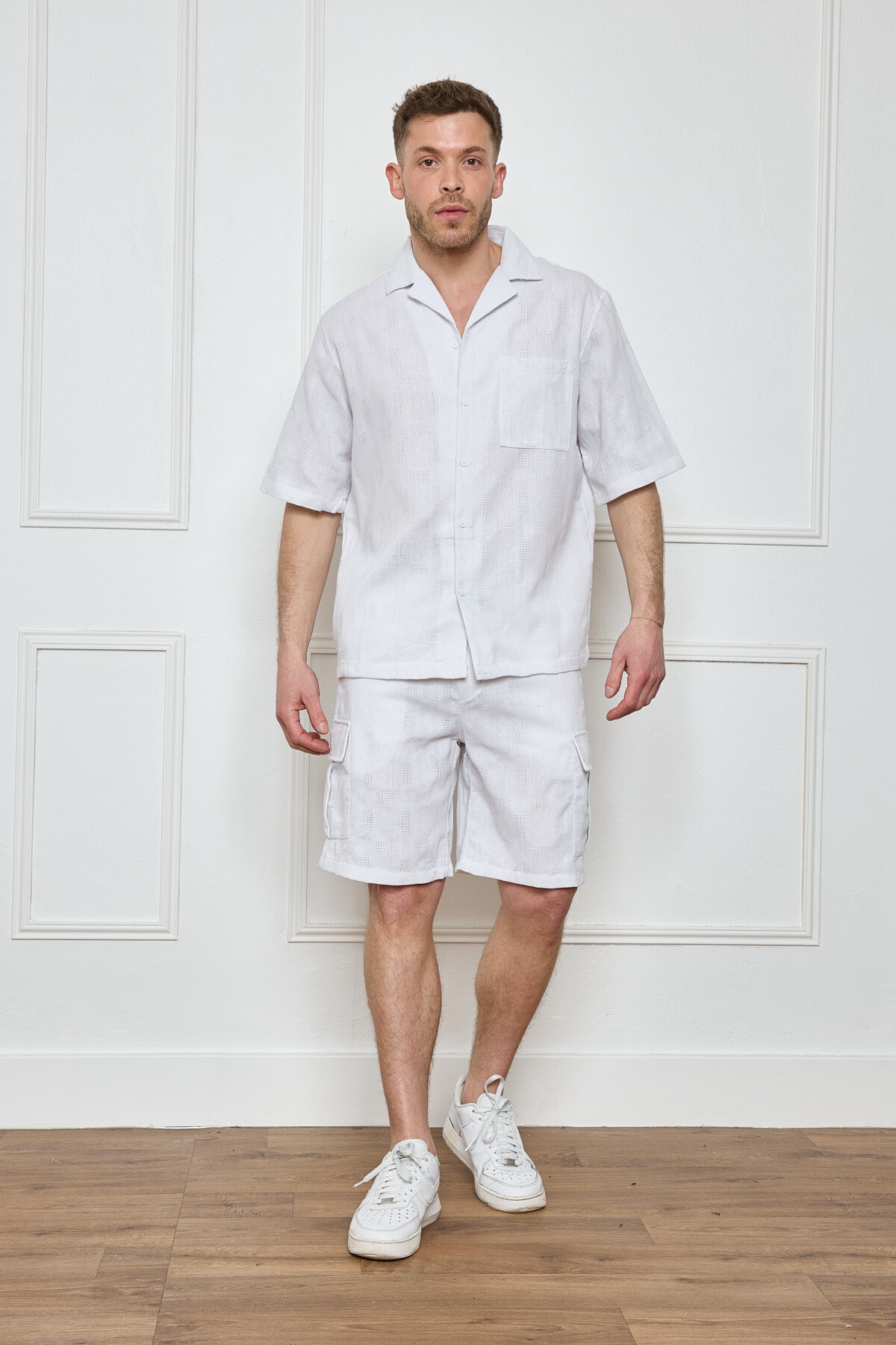 Wholesaler Mentex Homme - UNE men's sets shirt and semi transparent cargo shorts