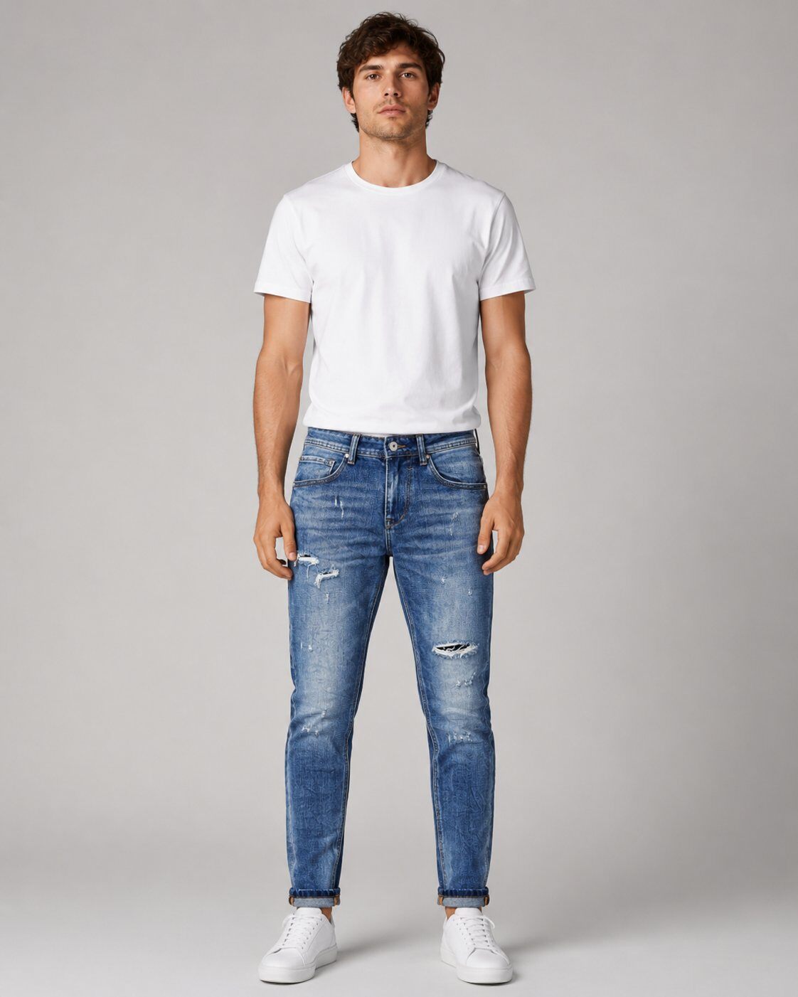 Großhändler Mentex Homme - Hellblaue Slim-Fit-Jeans mit Destroyed-Effekt