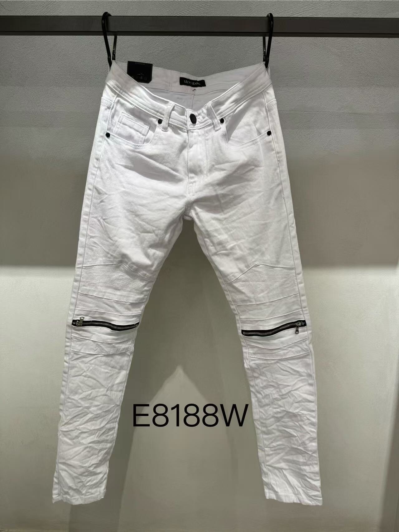 Grossiste Mentex Homme - Jean homme avec fermeture sur les genoux