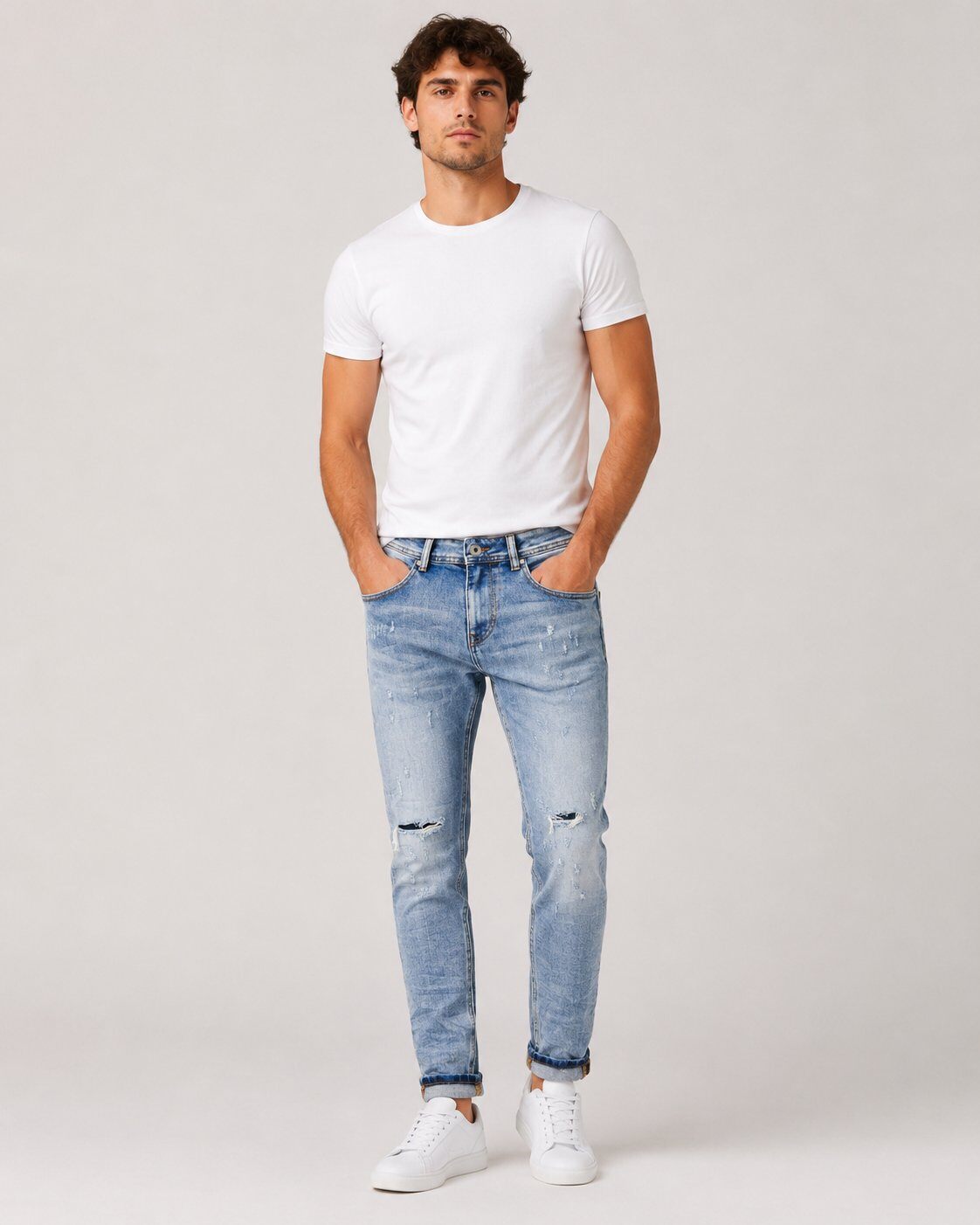 Grossista Mentex Homme - Jeans Slim Strappati Azzurro Chiaro