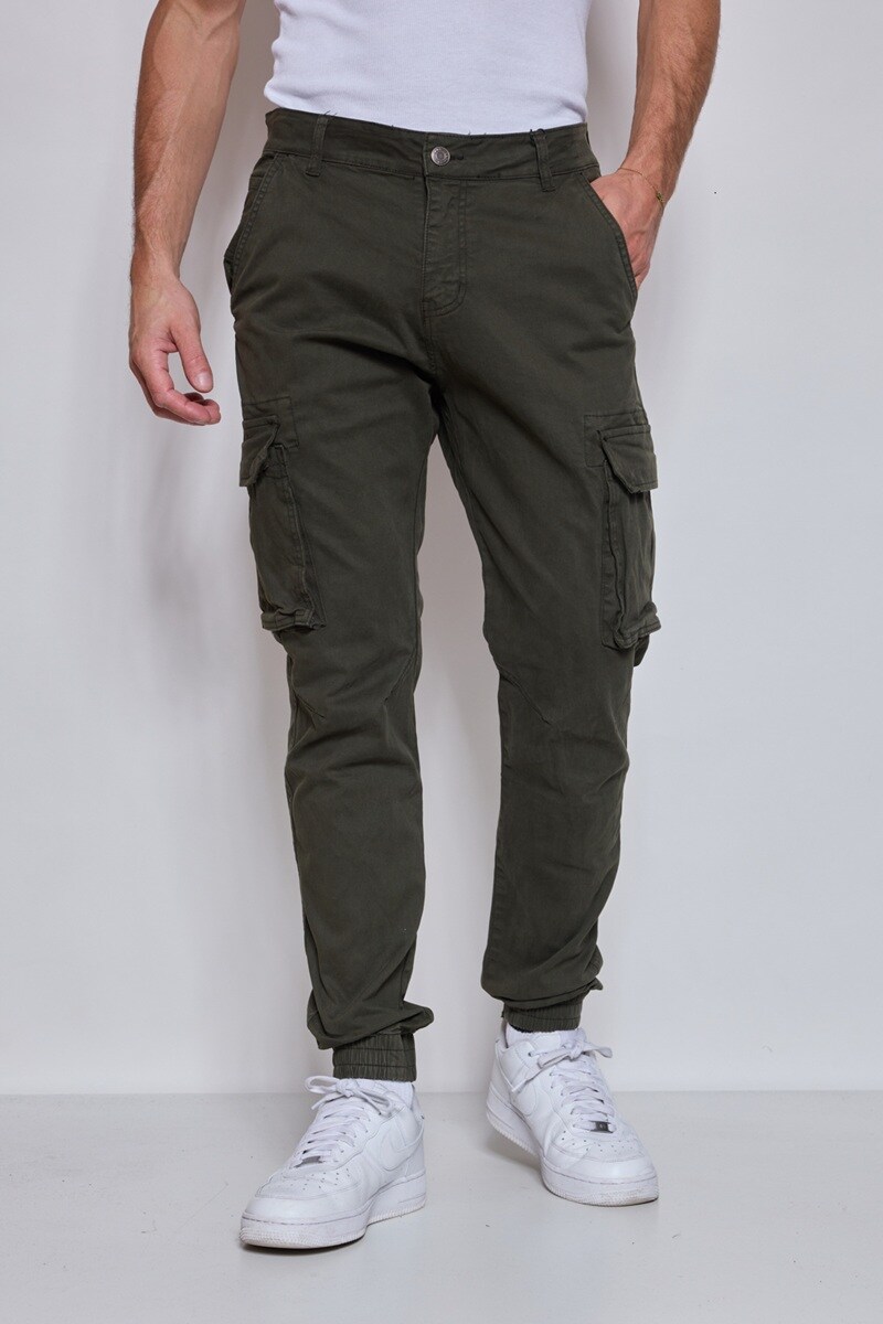 Wholesaler Mentex Homme - Solid cargo pants with pockets and ankle drawstring, GREEN: (1*29, 1*30, 2*32, 2*34, 2*36, 1*38, 1*40)