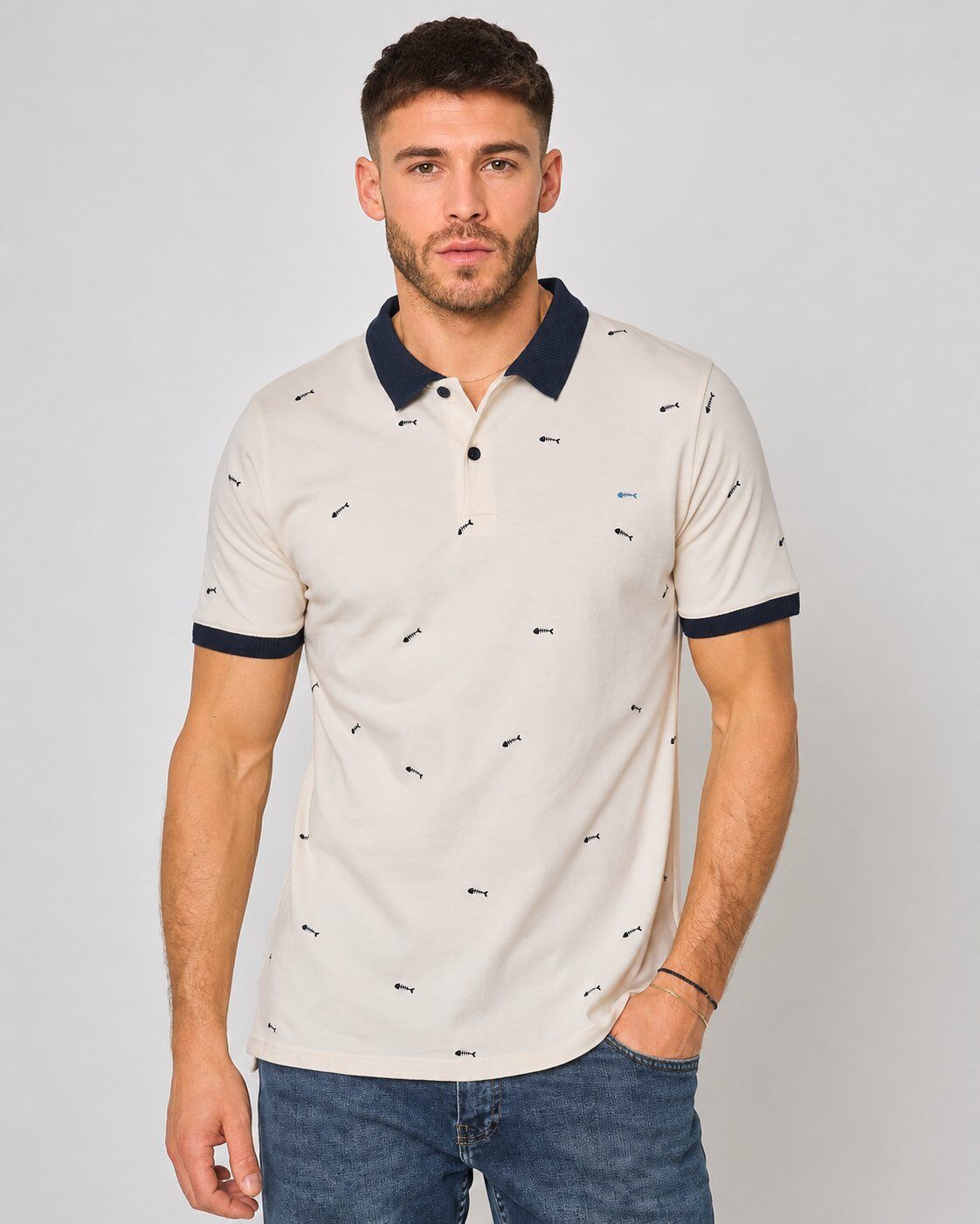 Grossista Mentex Homme - Polo Beige con Motivo a Pesci in Contrasto