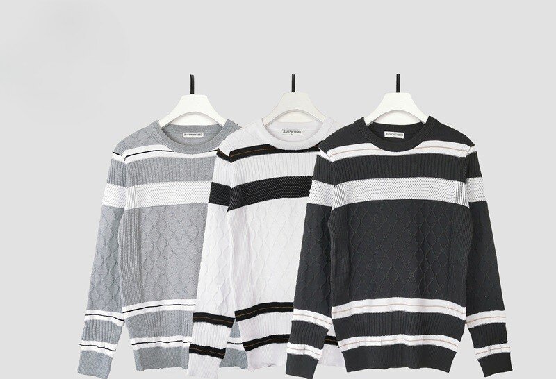Wholesaler Mentex Homme - Men's solid round-neck sweater with stripe pattern, BLACK, WHITE, GREY (3*M, 3*L, 3*XL, 3*XXL)