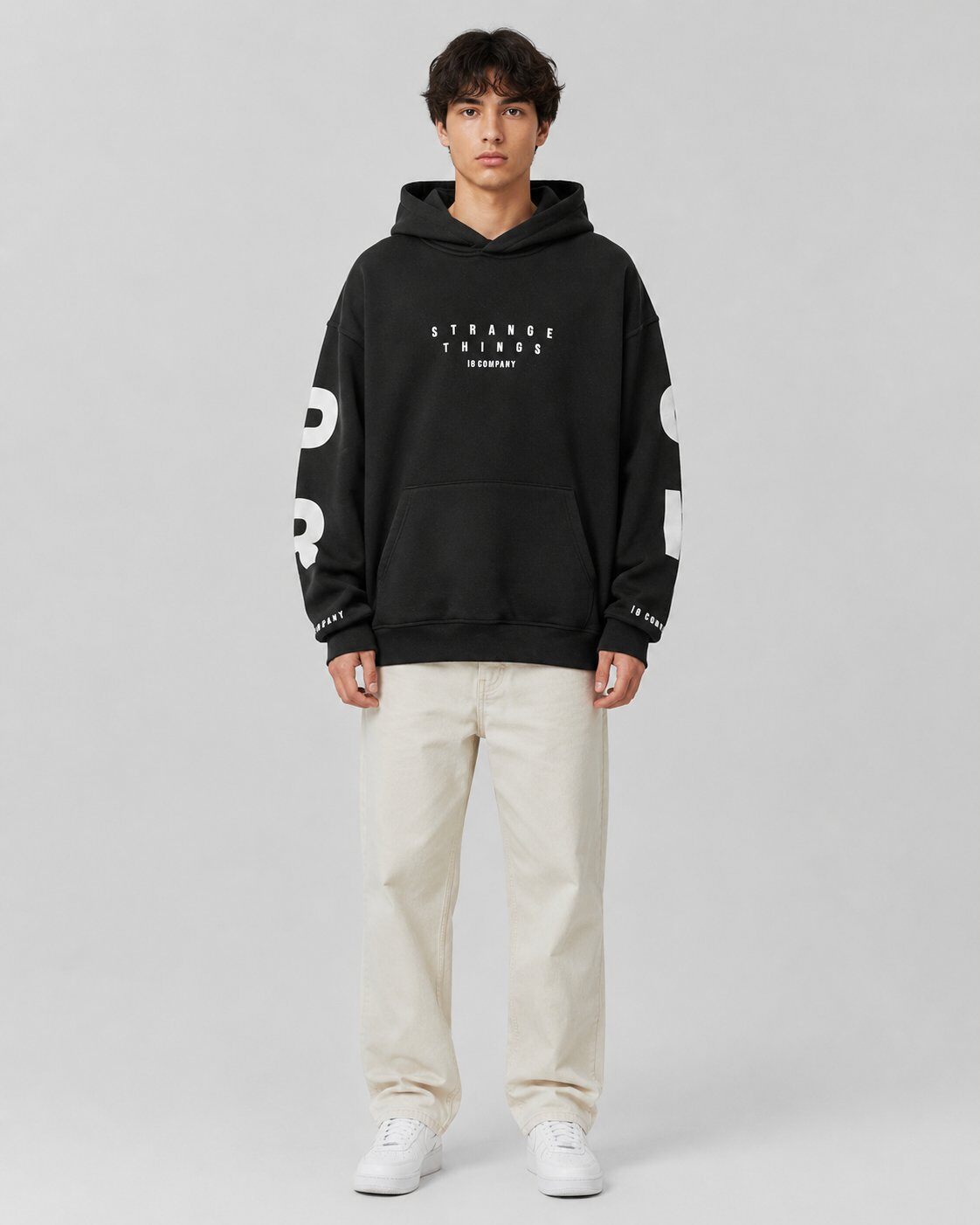 Grossista Mentex Homme - Felpa con Cappuccio Nera Grafica Street