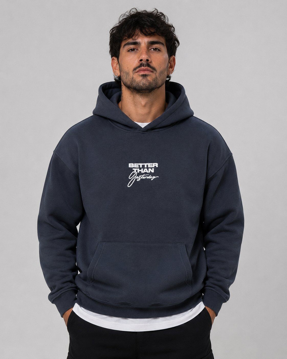 Grossista Mentex Homme - Felpa con Cappuccio Grigia Better Than Yesterday