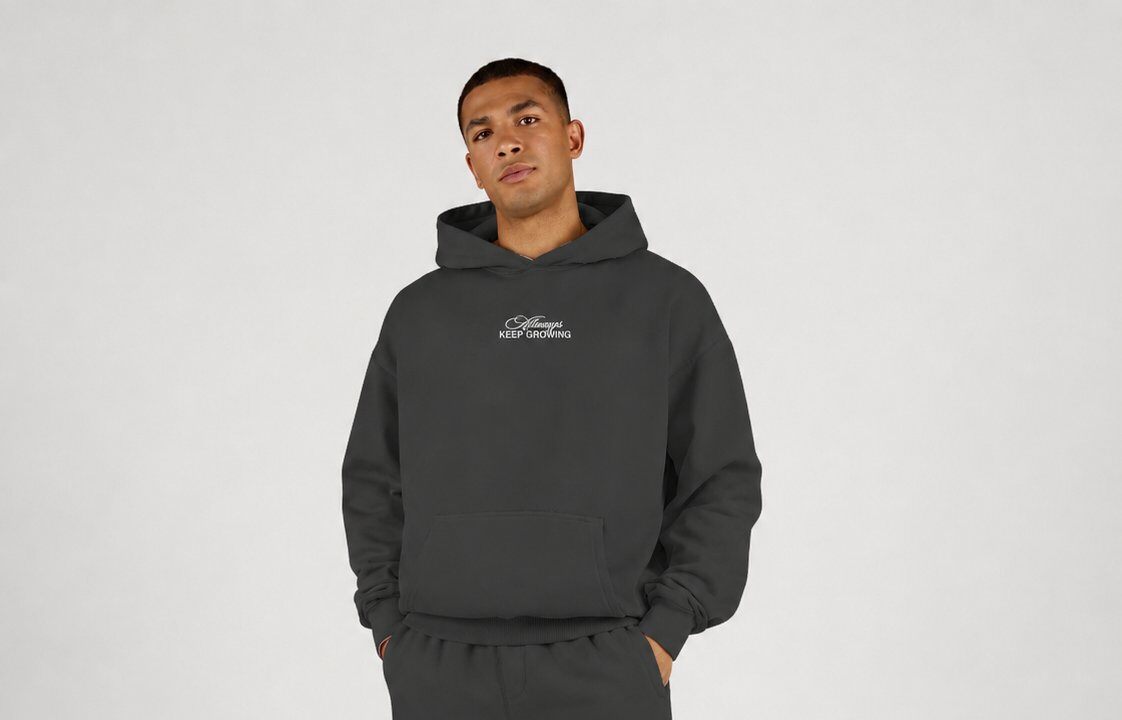 Grossista Mentex Homme - Felpa Nera Oversize con Tipografia