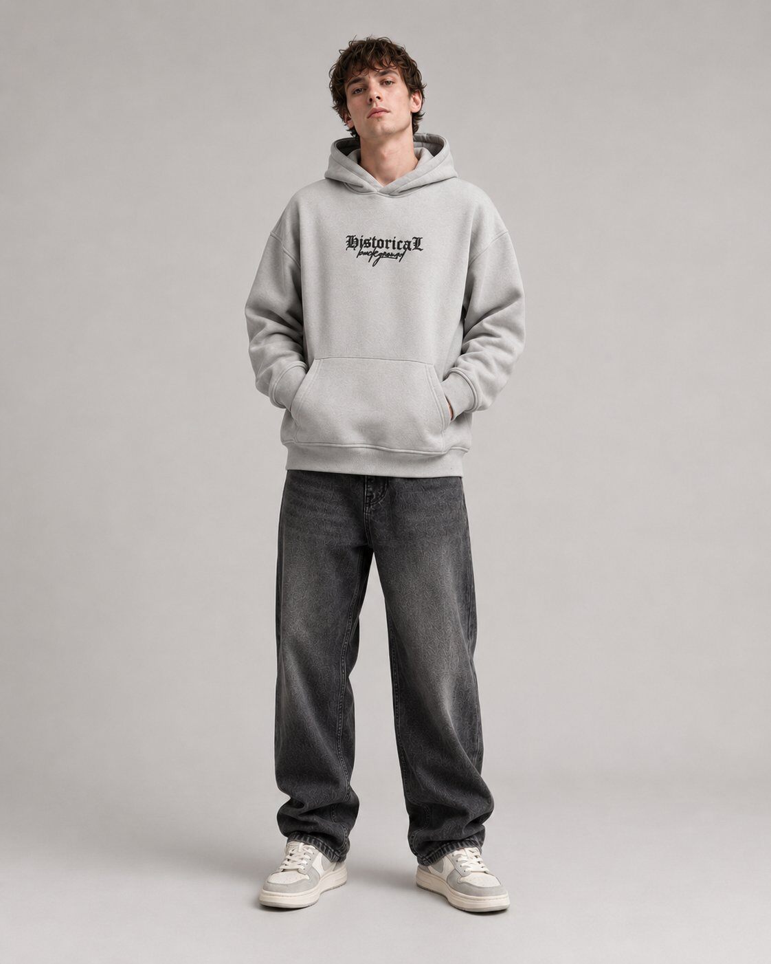 Grossista Mentex Homme - Felpa con Cappuccio Grigia Artistic Street