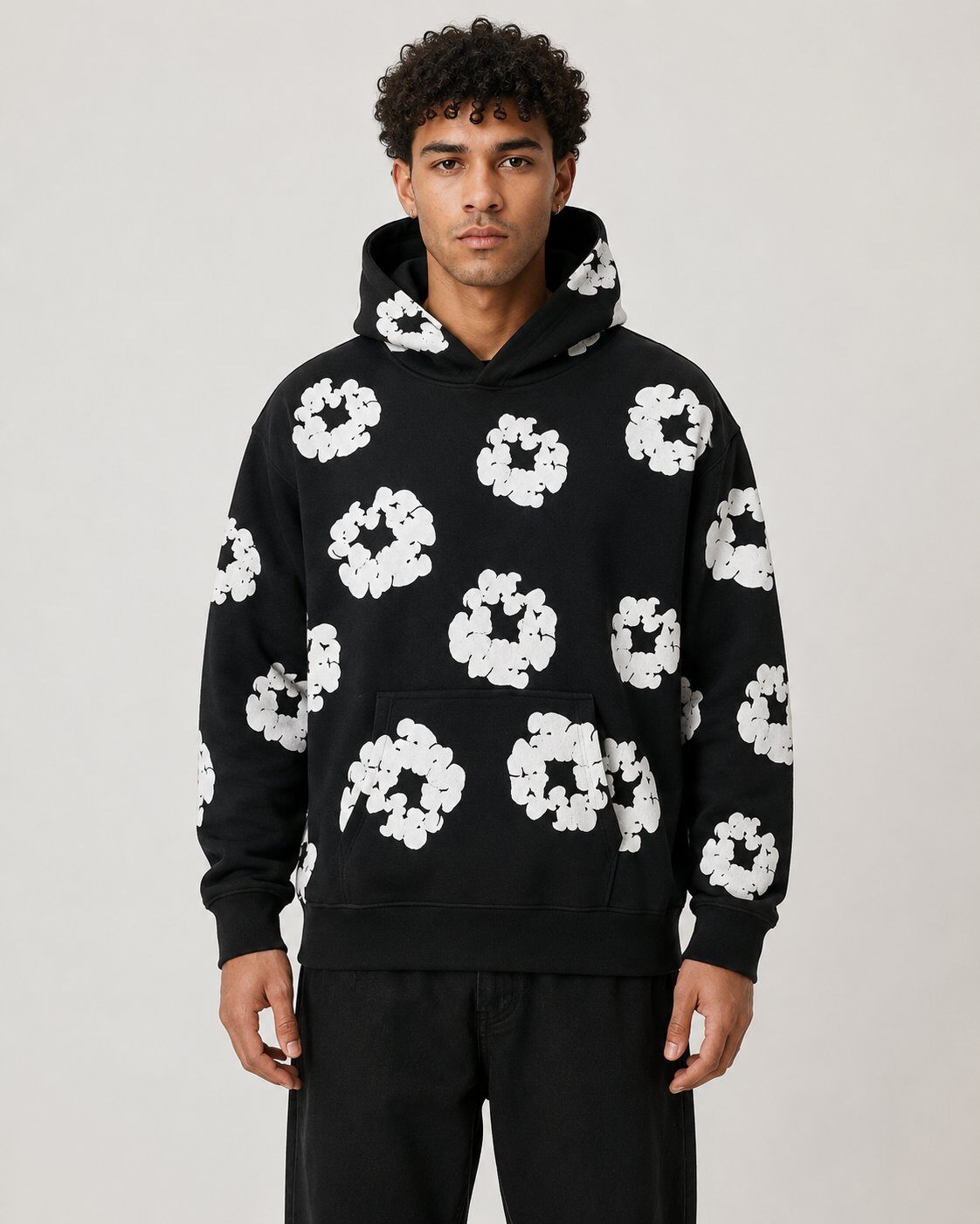 Großhändler Mentex Homme - Schwarzer Hoodie mit All-Over-Print