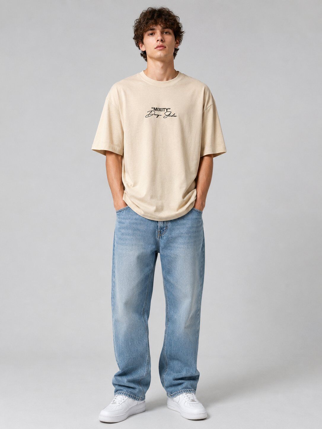 Großhändler Mentex Homme - Künstlerisches Oversize-Beige-T-Shirt