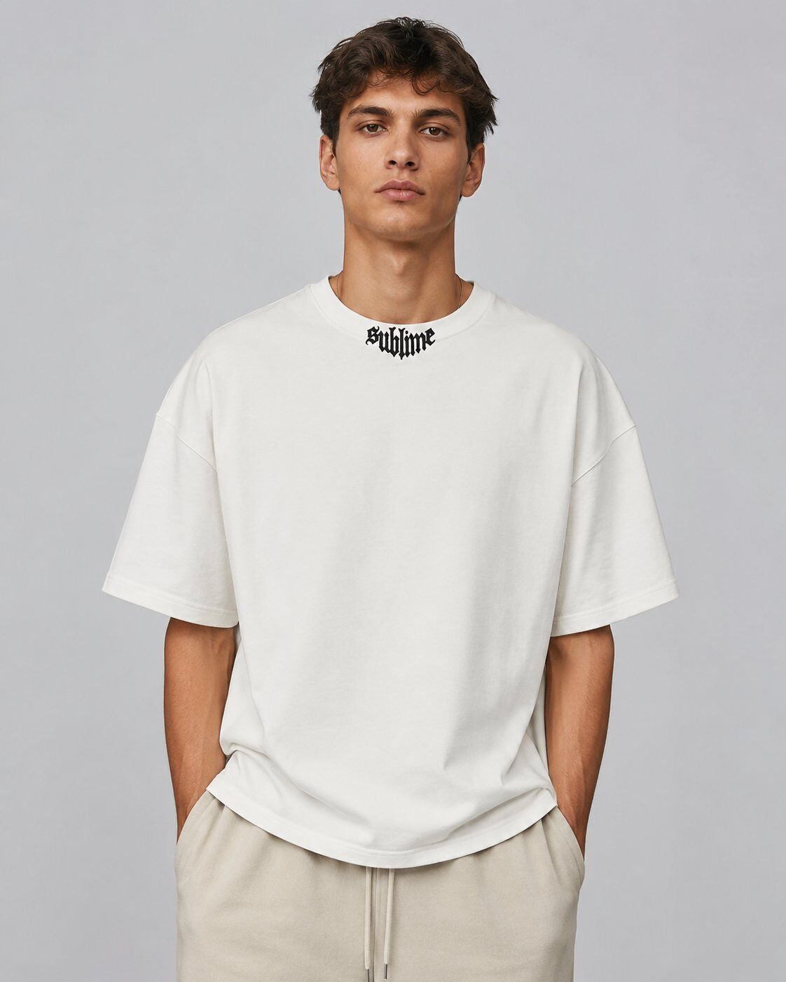 Großhändler Mentex Homme - Weißes T-Shirt mit Grafik auf dem Rücken