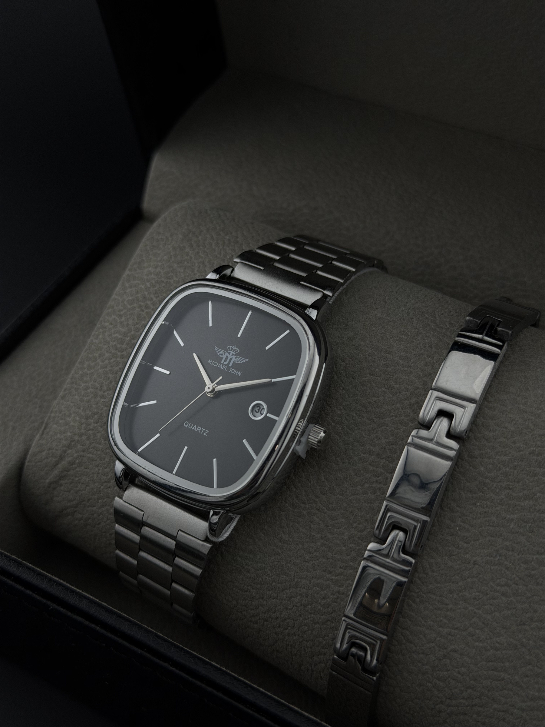 Grossista Michael John Montres - COFANETTO UOMO DX2358 A