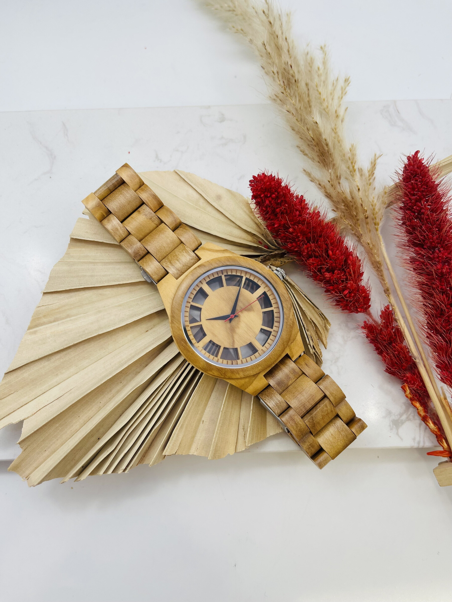Wholesaler Michael John Montres - Wooden watch