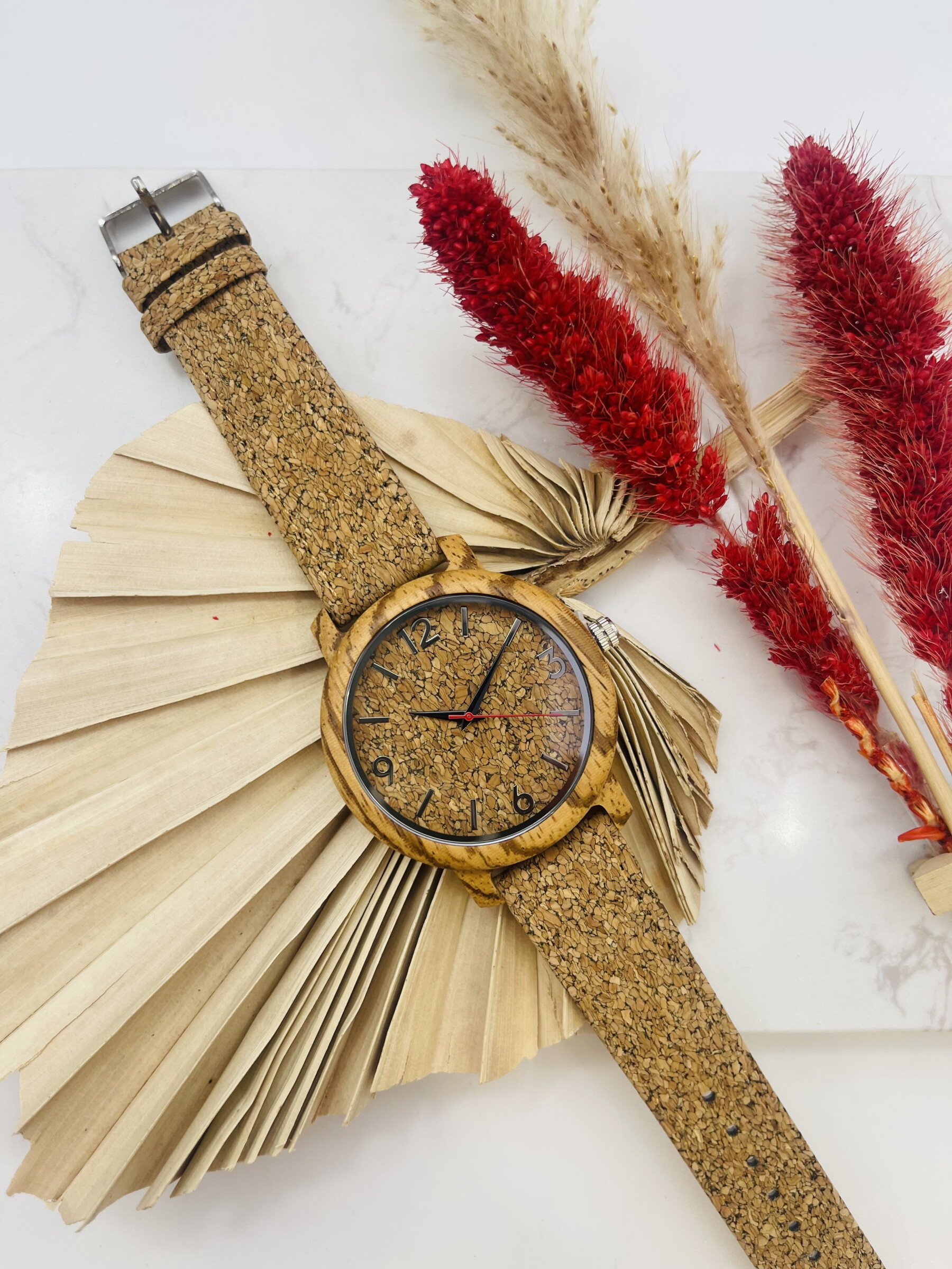 Wholesaler Michael John Montres - Wooden watch