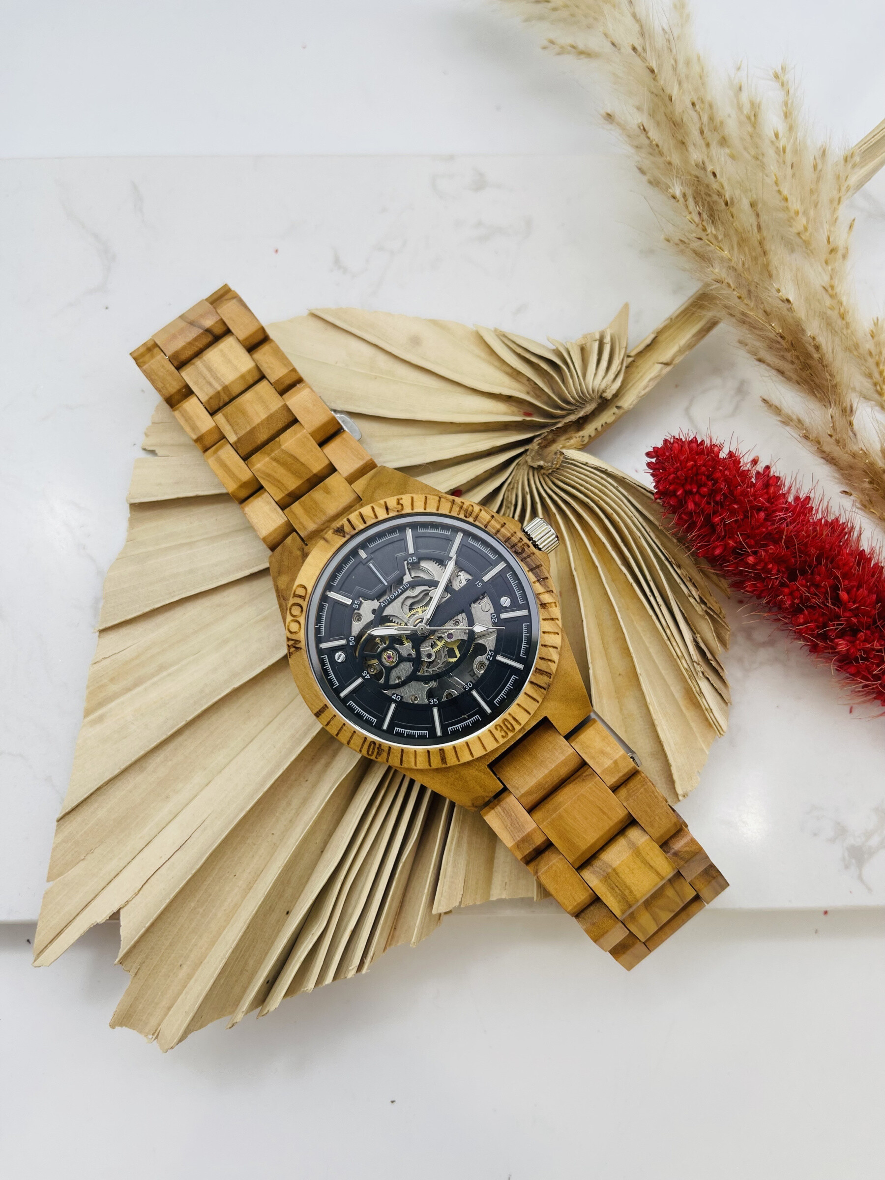Wholesaler Michael John Montres - Wooden watch