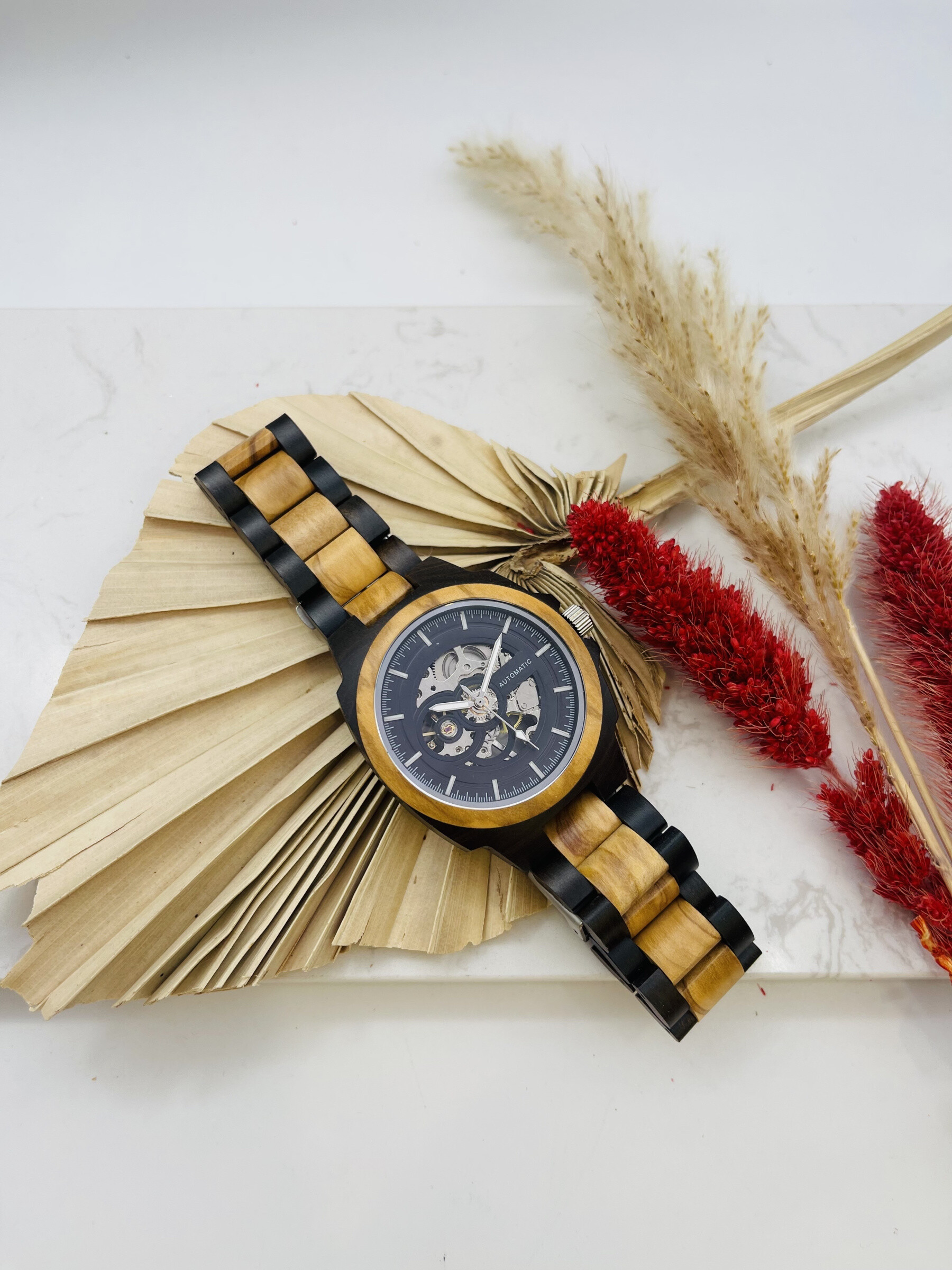 Wholesaler Michael John Montres - Wooden watch