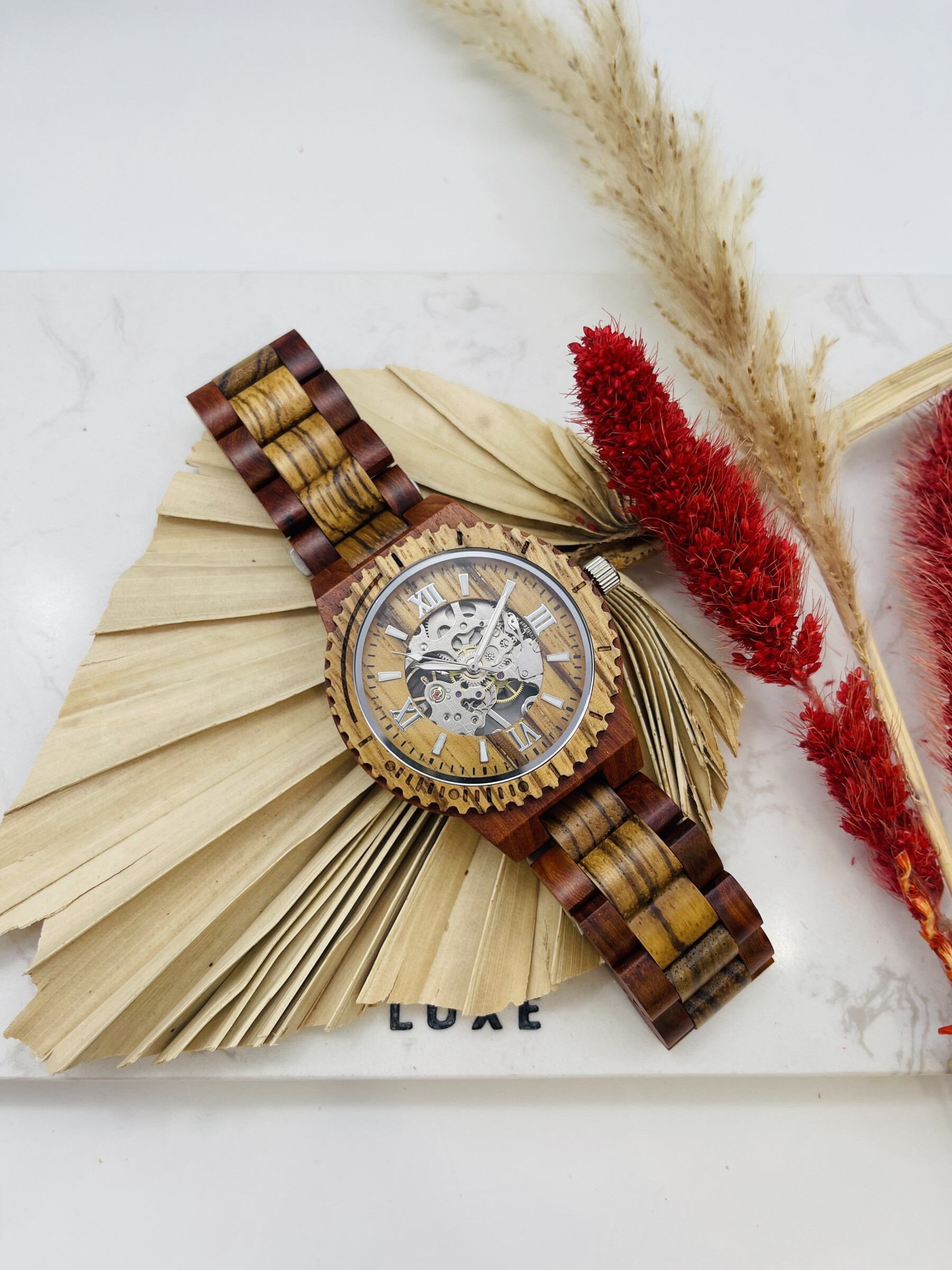 Wholesaler Michael John Montres - Wooden watch