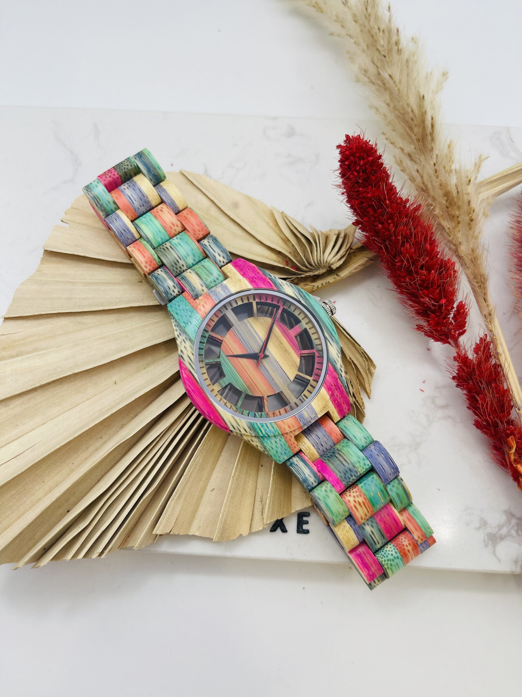 Wholesaler Michael John Montres - Wooden watch