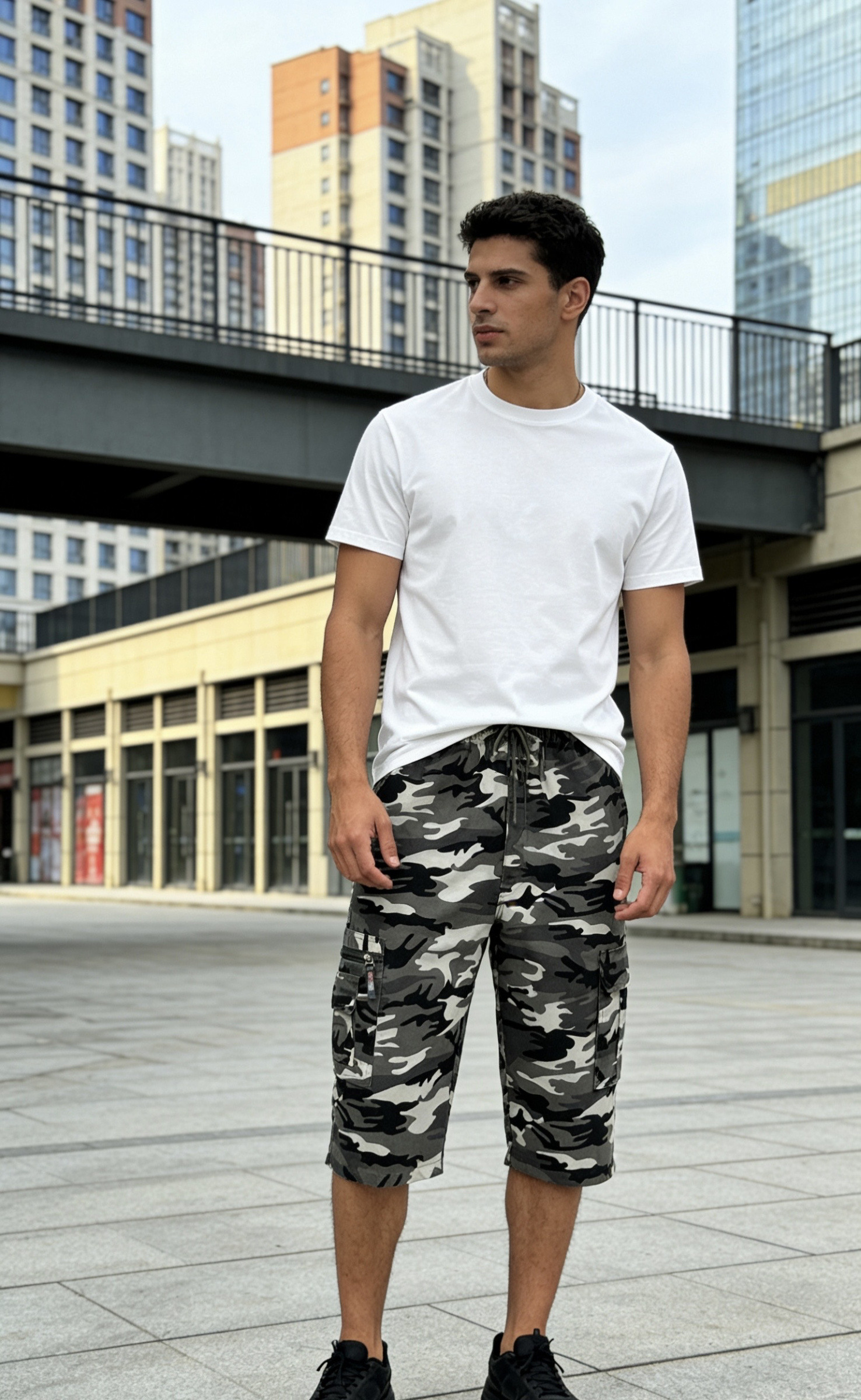 Großhändler Modwill - Kurz geschnittene Herrenhose