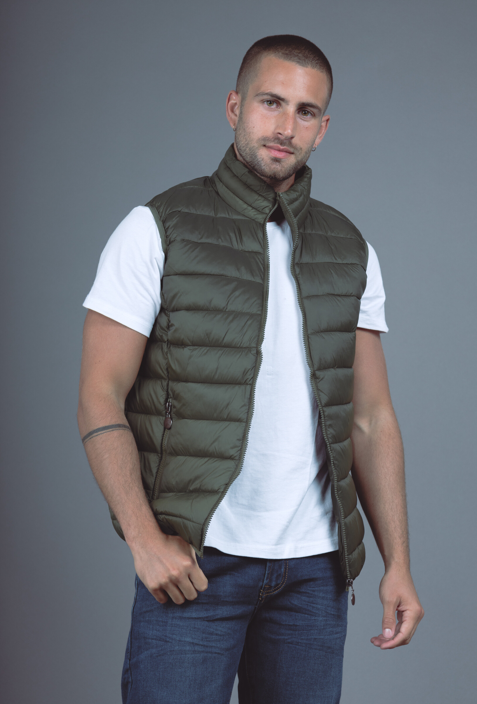 Wholesaler Omnimen - KHAKI Warm Sleeveless Down Jacket