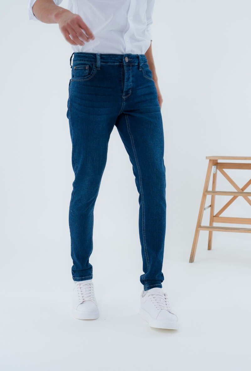 Wholesaler Omnimen - Slightly faded blue skinny jeans