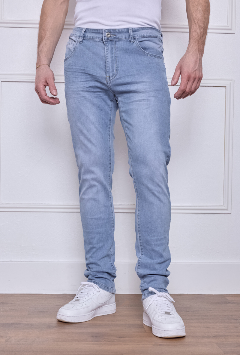 Großhändler Omnimen - Hellblaue Slim-Jeans – Moderner Stil und Komfort