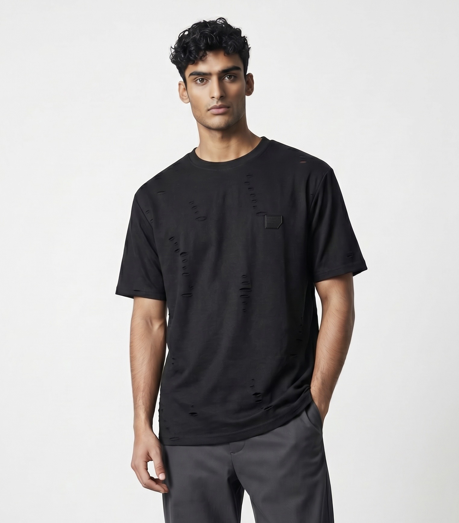 Wholesaler Omnimen - Oversized T-shirt with subtle distressed effect