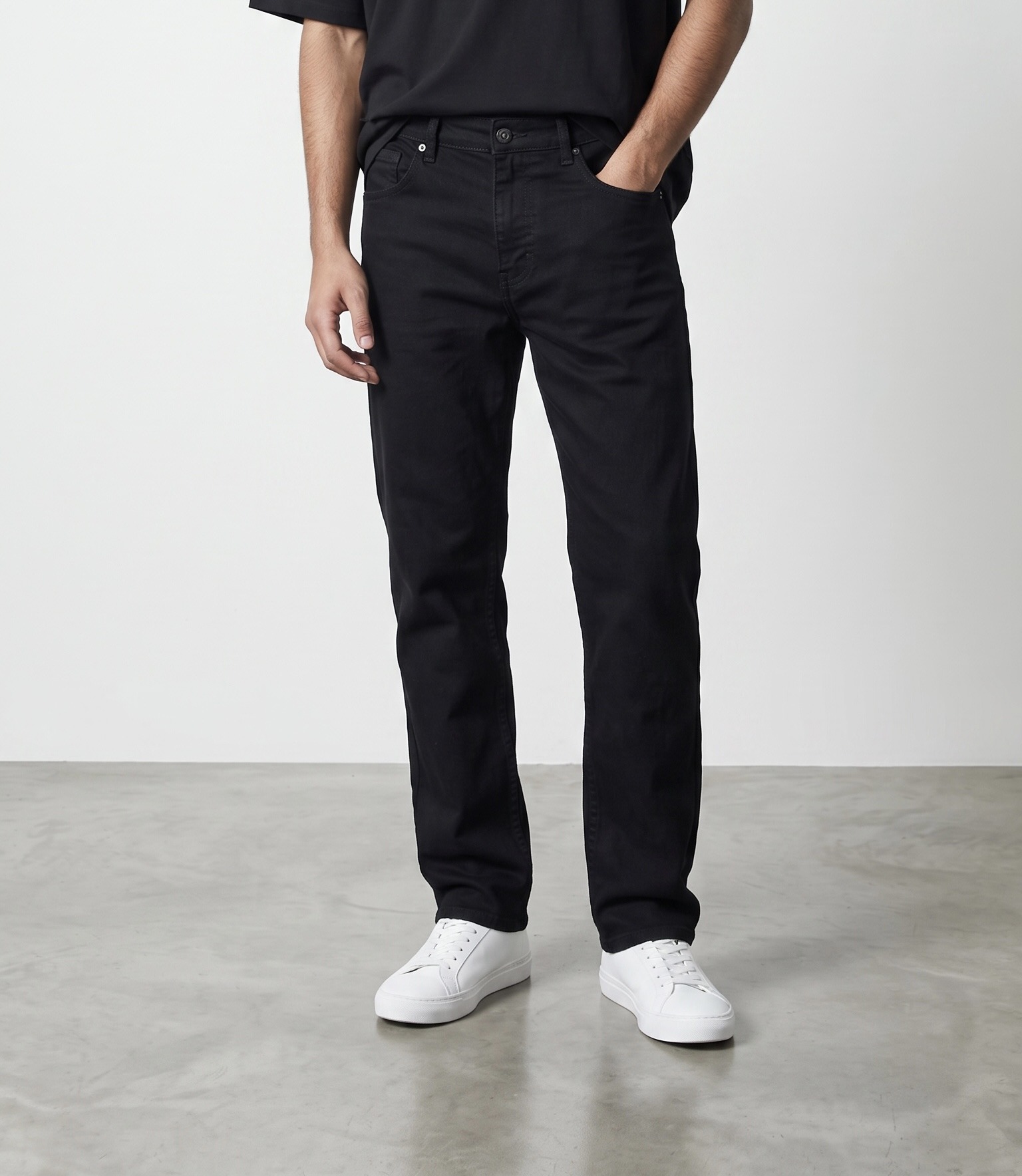 Grossista Omnimen - Jeans Regular Fit Dritti - Nero Grezzo