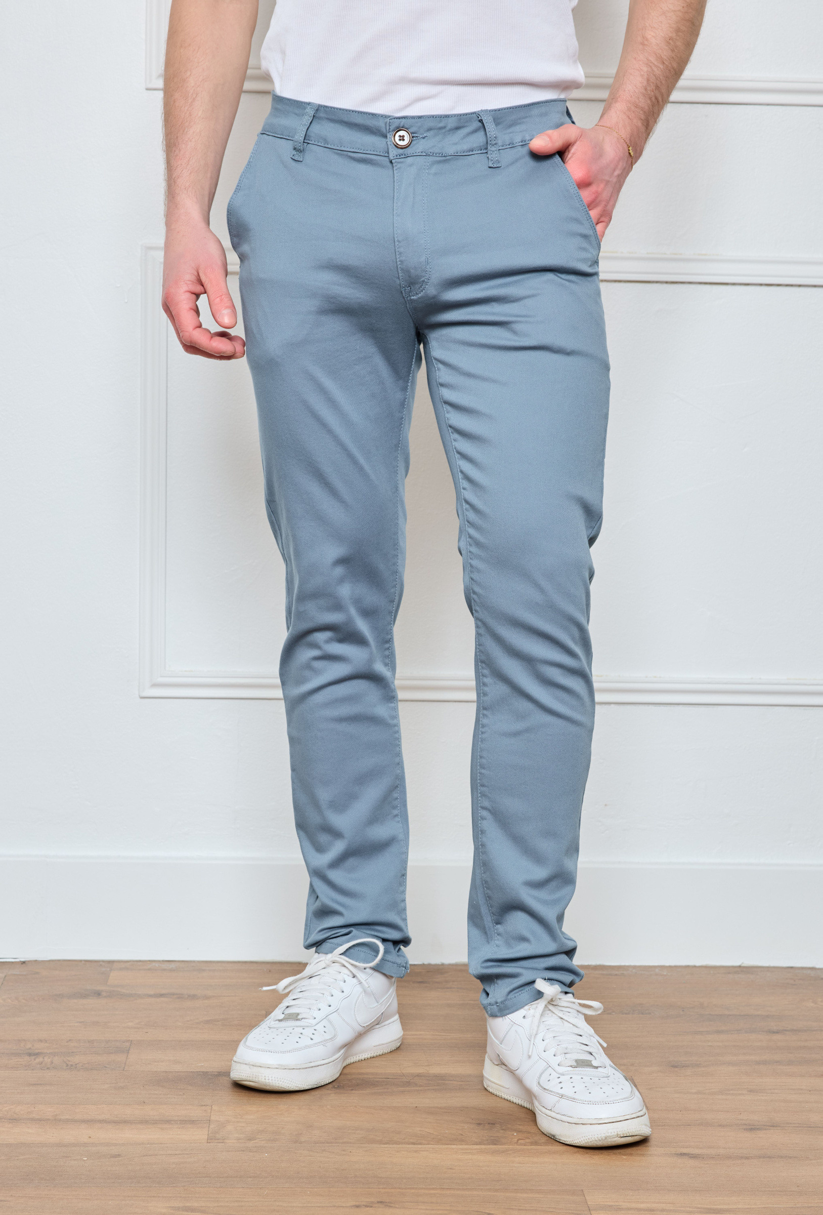 Grossiste Omnimen - Pantalon Chino Slim à la couleur