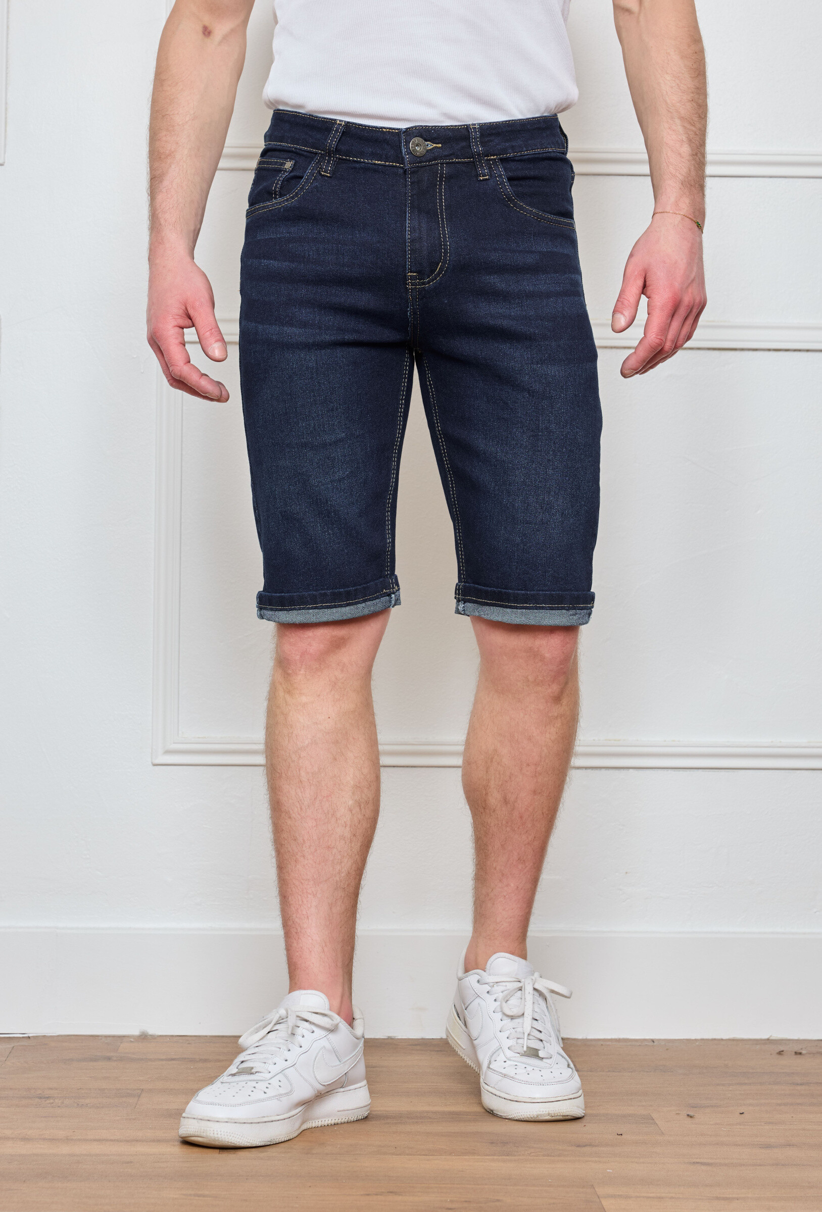 Mayorista Omnimen - Shorts de Mezclilla Azul Moderno Ajustado Lavado