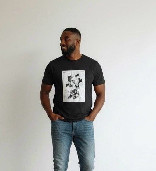 Grossista Omnimen - T-shirt in Cotone a Manica Corta con Stampa MANGA