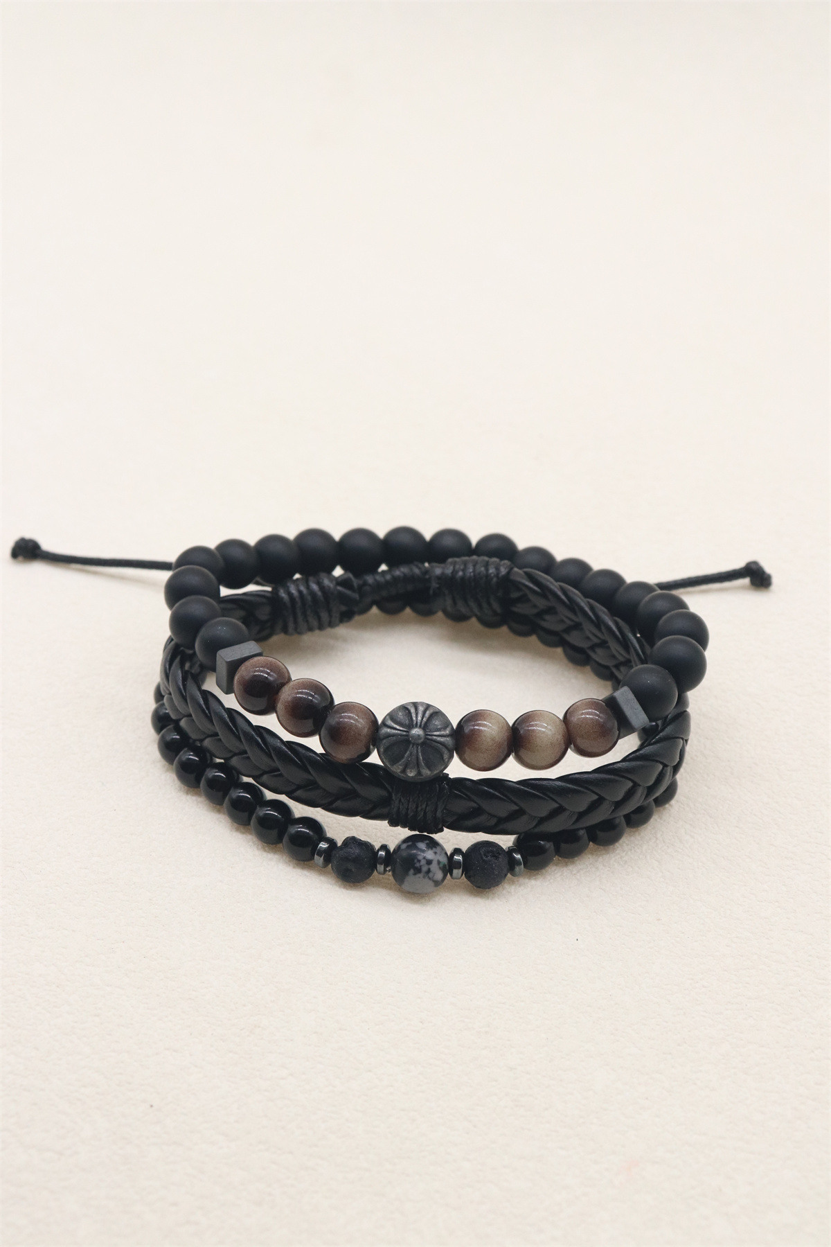 Grossiste ORIENT EXPRESS FIRST - LOT DE BRACELET HOMME EN ACIER. CUIR ET RESINE