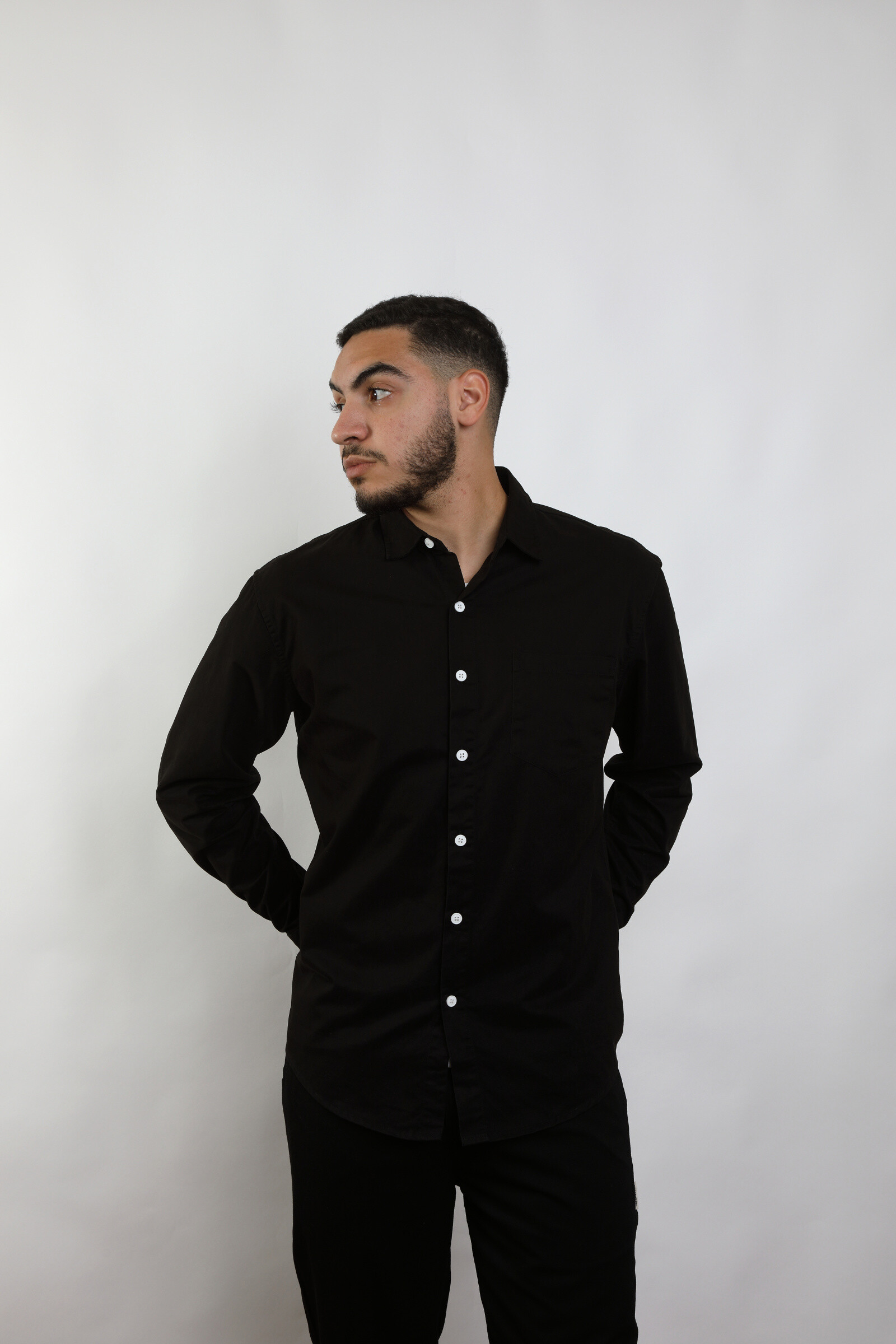 Wholesaler PLACED BY GIDEON - Timeless cotton shirt with contrasting buttons