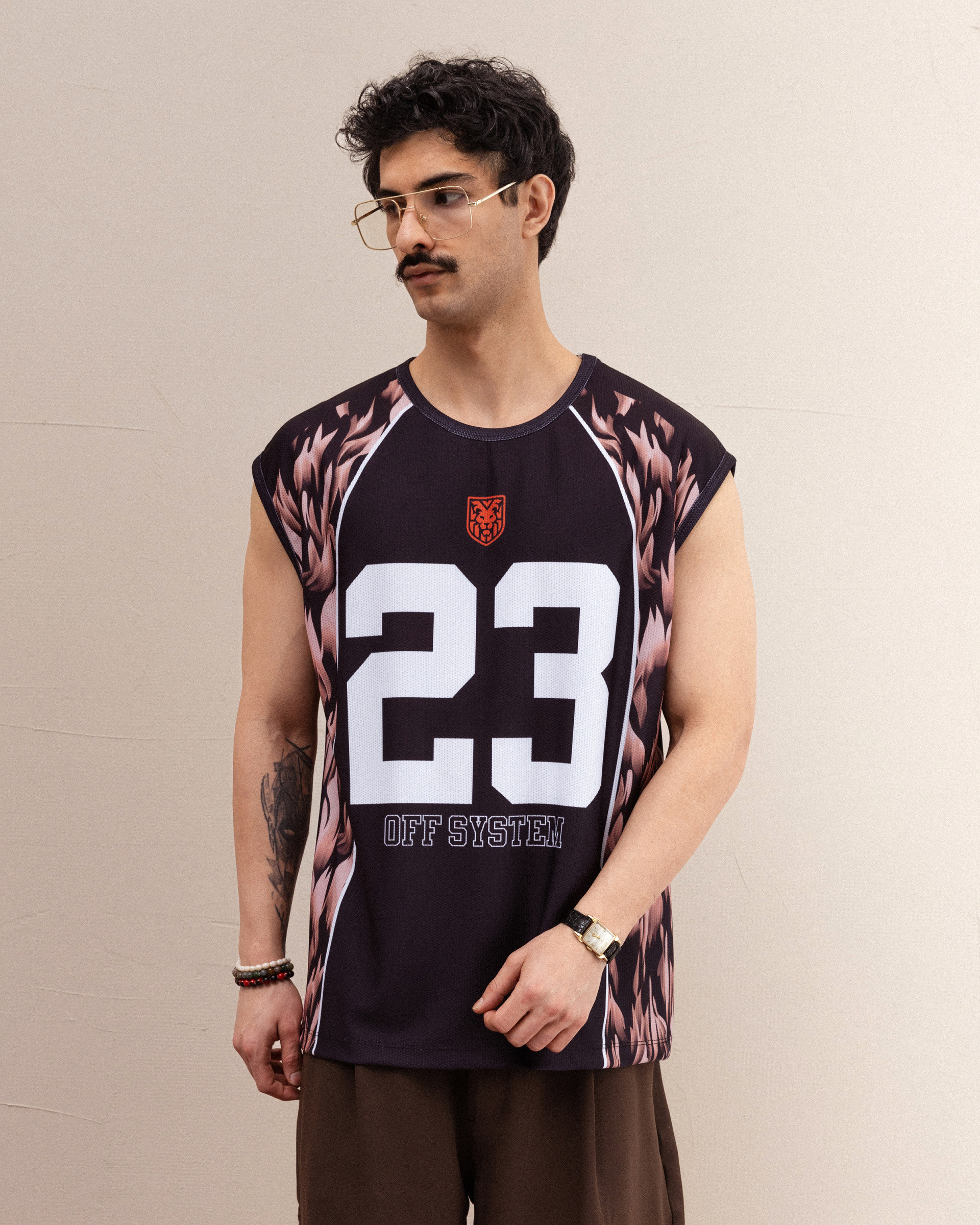 Großhändler PLUS EIGHTEEN - T-SHIRT IM JERSEY-STIL