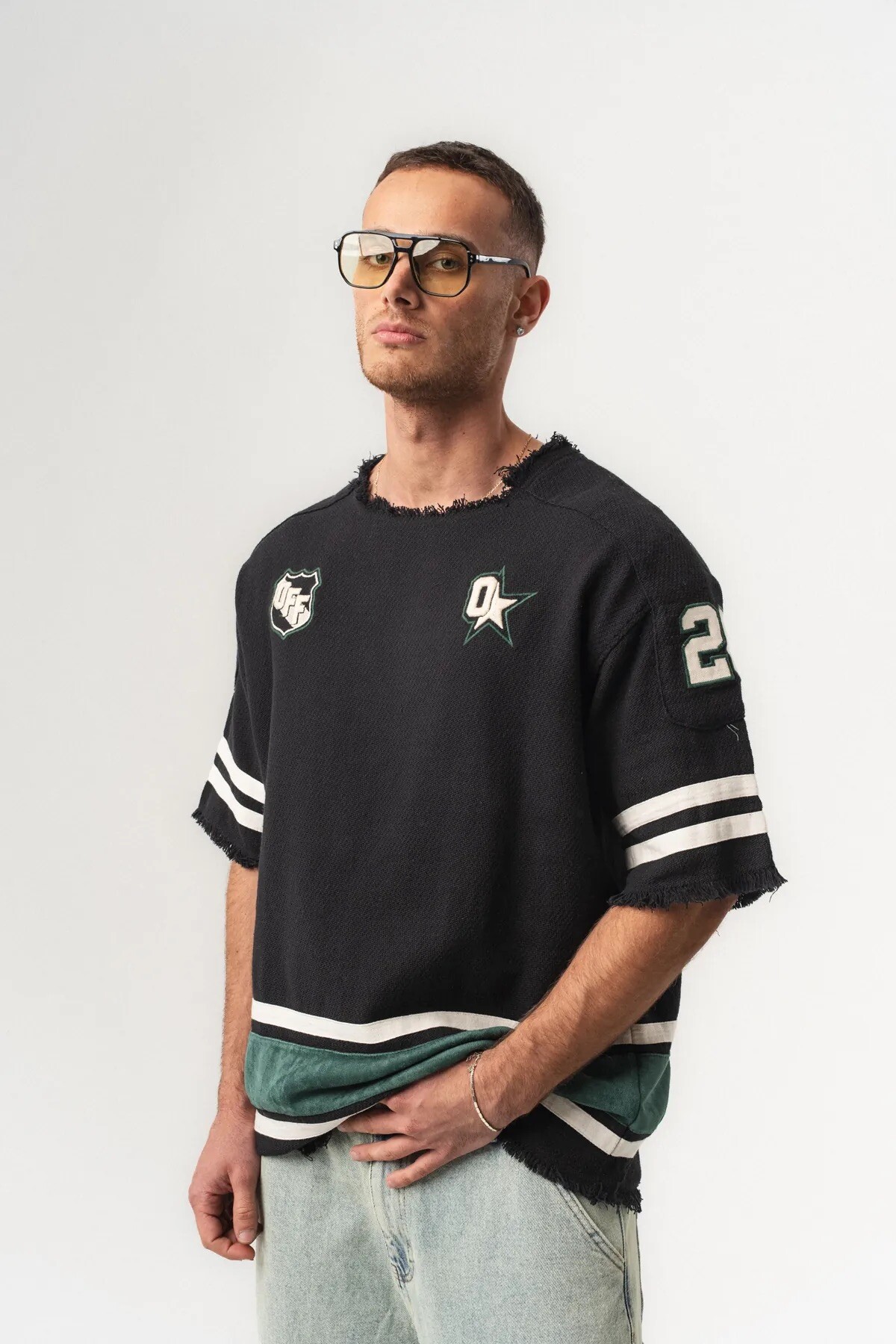 Grossista PLUS EIGHTEEN - T-SHIRT STILE JERSEY