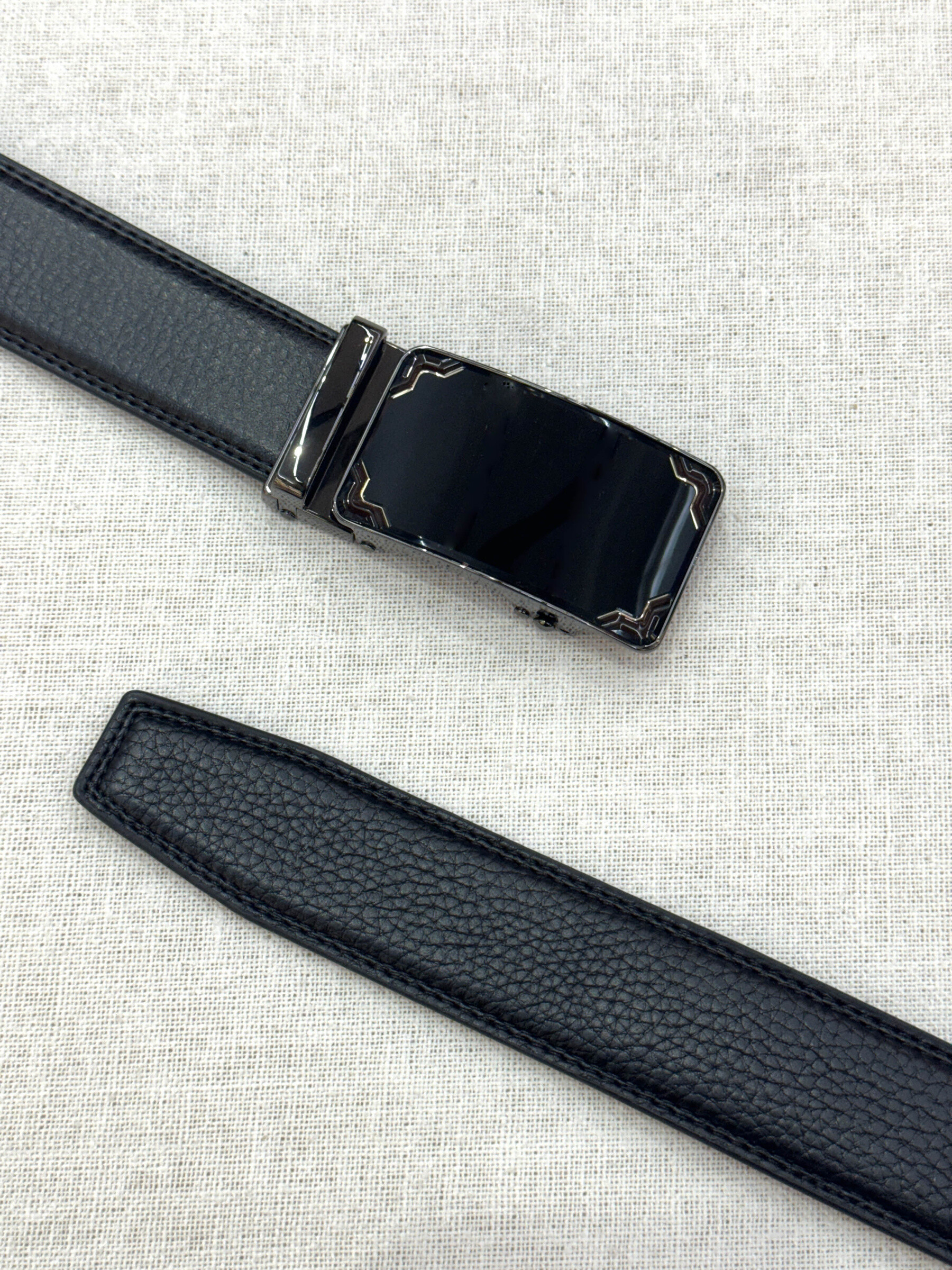 Wholesaler PRESTILA - Automatic leather men's belt