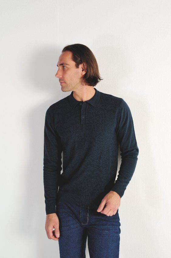 Wholesaler RMS 26 BY FRANCE DENIM - Long sleeve polo neck sweater in structured J12 jacquard knit