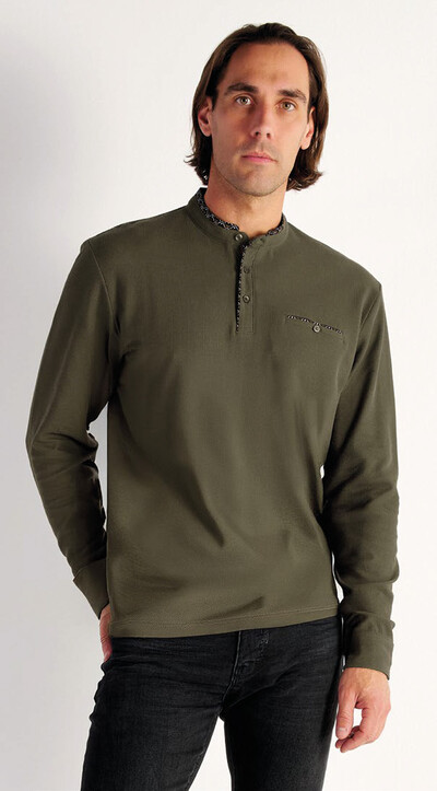 Wholesaler RMS 26 BY FRANCE DENIM - Long sleeve polo with embossed officer collar Wholesaler RMS 26 BY FRANCE DENIM - Long sleeve polo with embossed officer collar