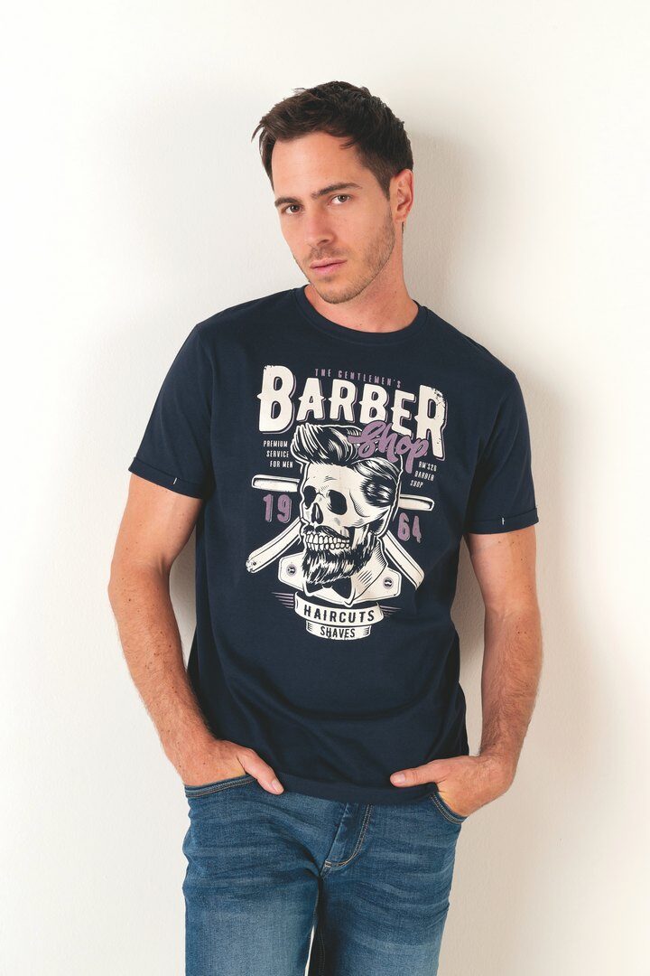 Großhändler RMS 26 BY FRANCE DENIM - Kurzarm-Jersey-T-Shirt mit Barber Shop Print und Rundhalsausschnitt