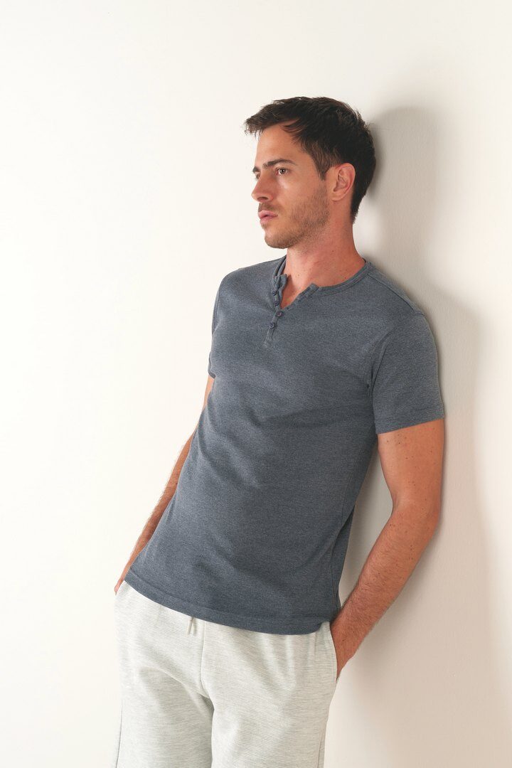 Wholesaler RMS 26 BY FRANCE DENIM - Plain Y-neck buttoned tee shirt with 1x1 ribbed heathered fabric