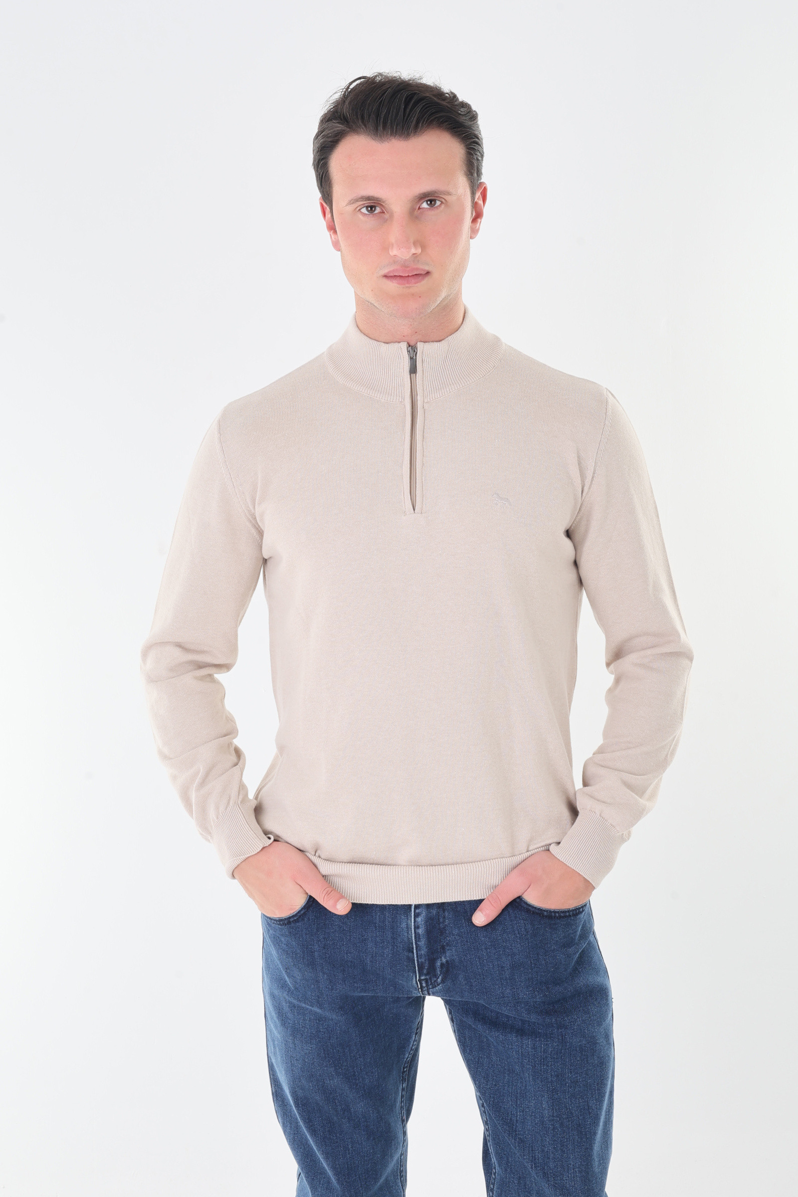 Großhändler Stil Park - Pullover mit V-Ausschnitt