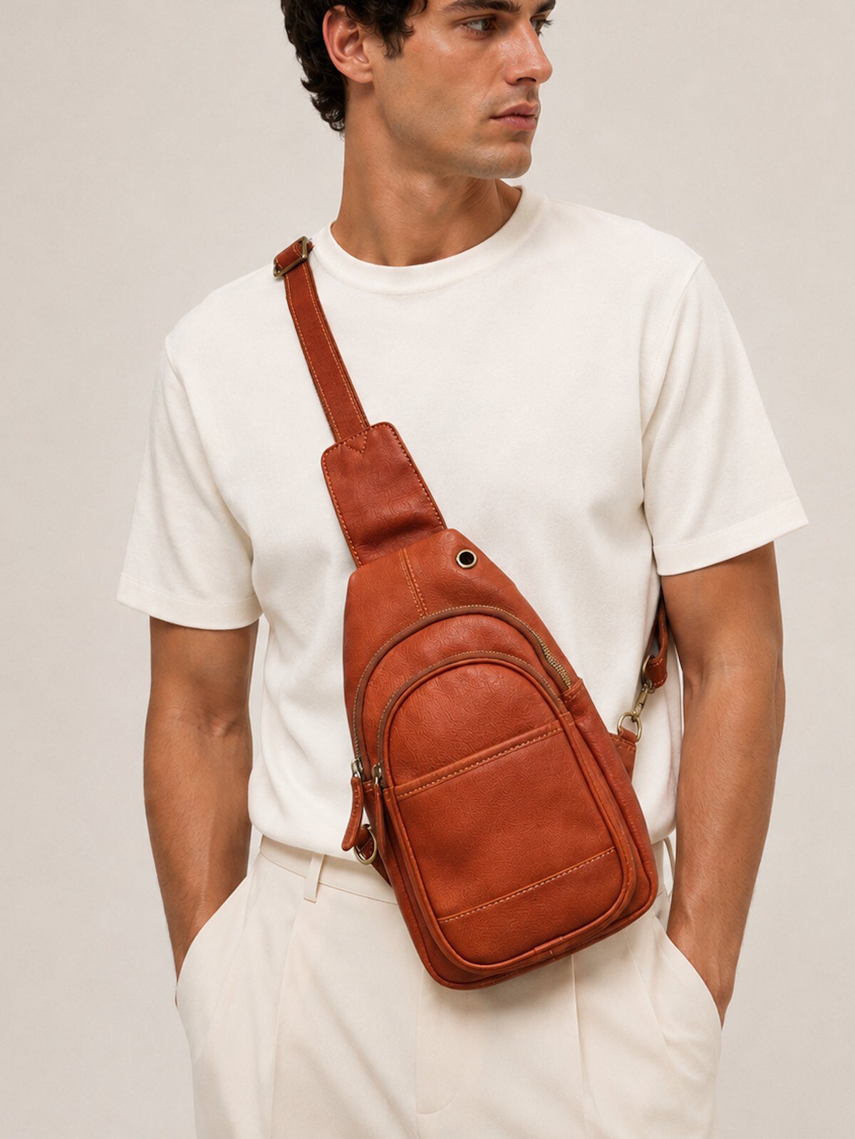 Wholesaler Suie Valentini - Genuine Leather crossbody bag, for men