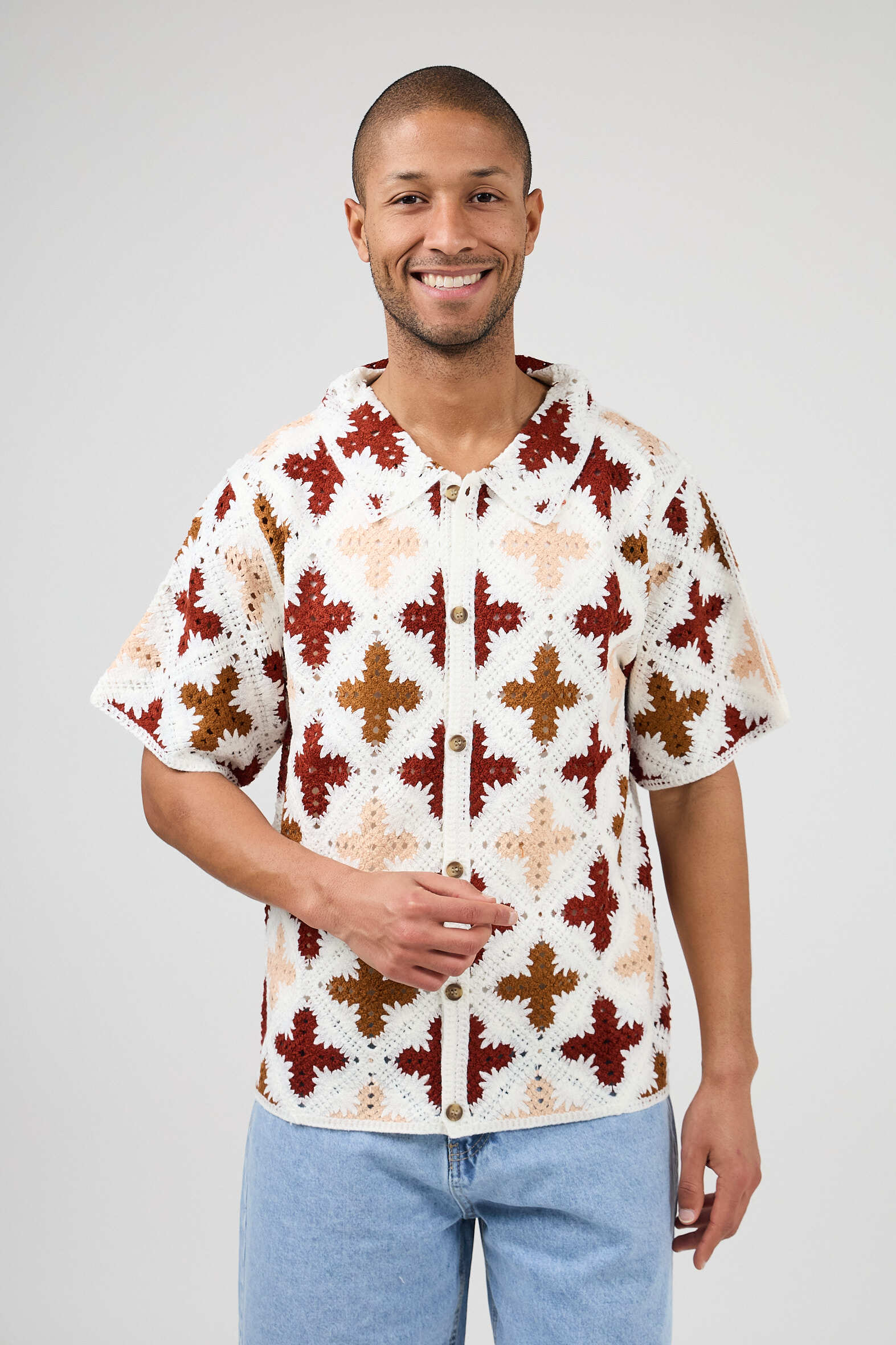 Wholesaler TOP MONDAY - Acrylic Shirt 16