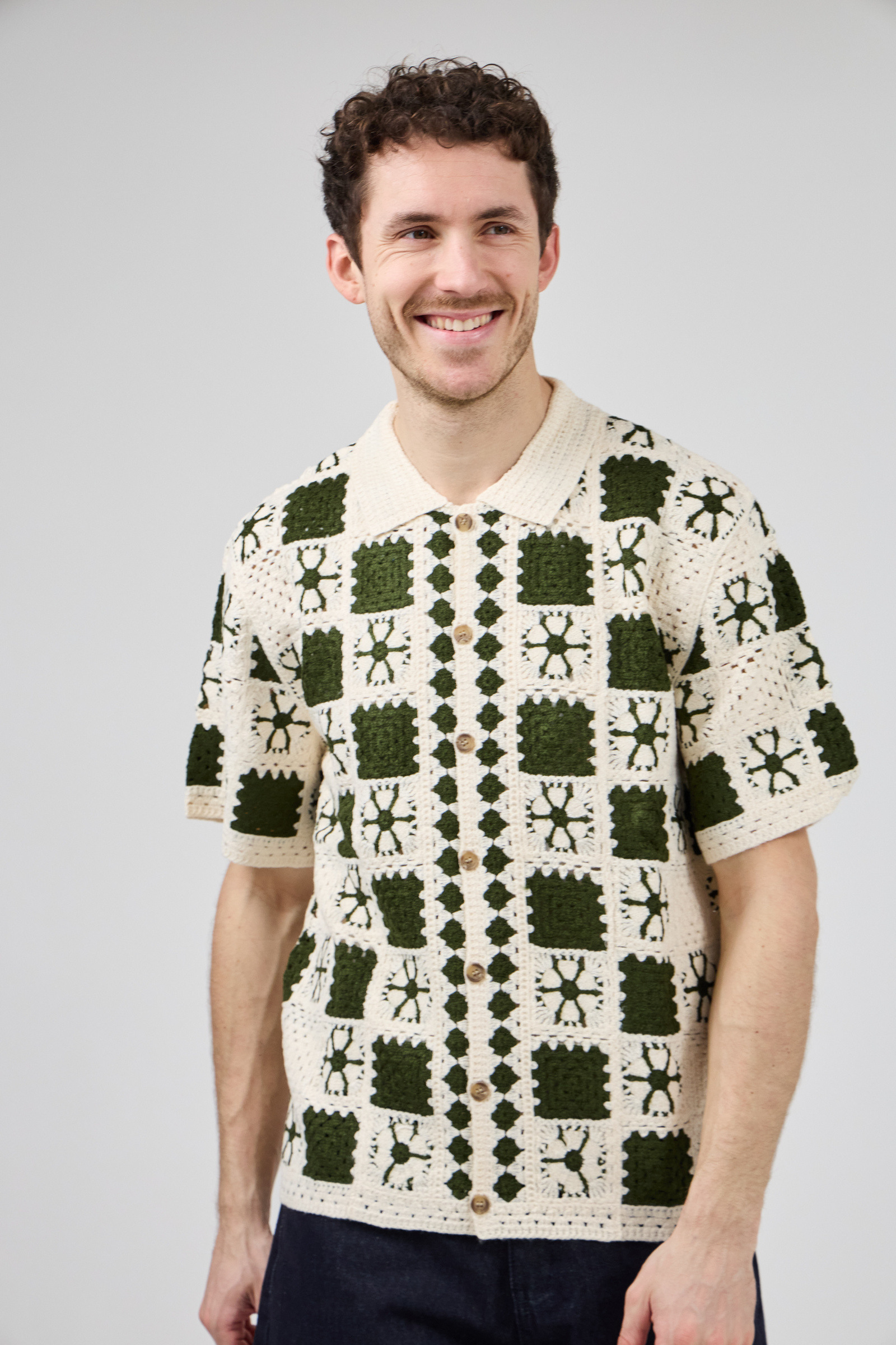 Wholesaler TOP MONDAY - Acrylic Shirt 13